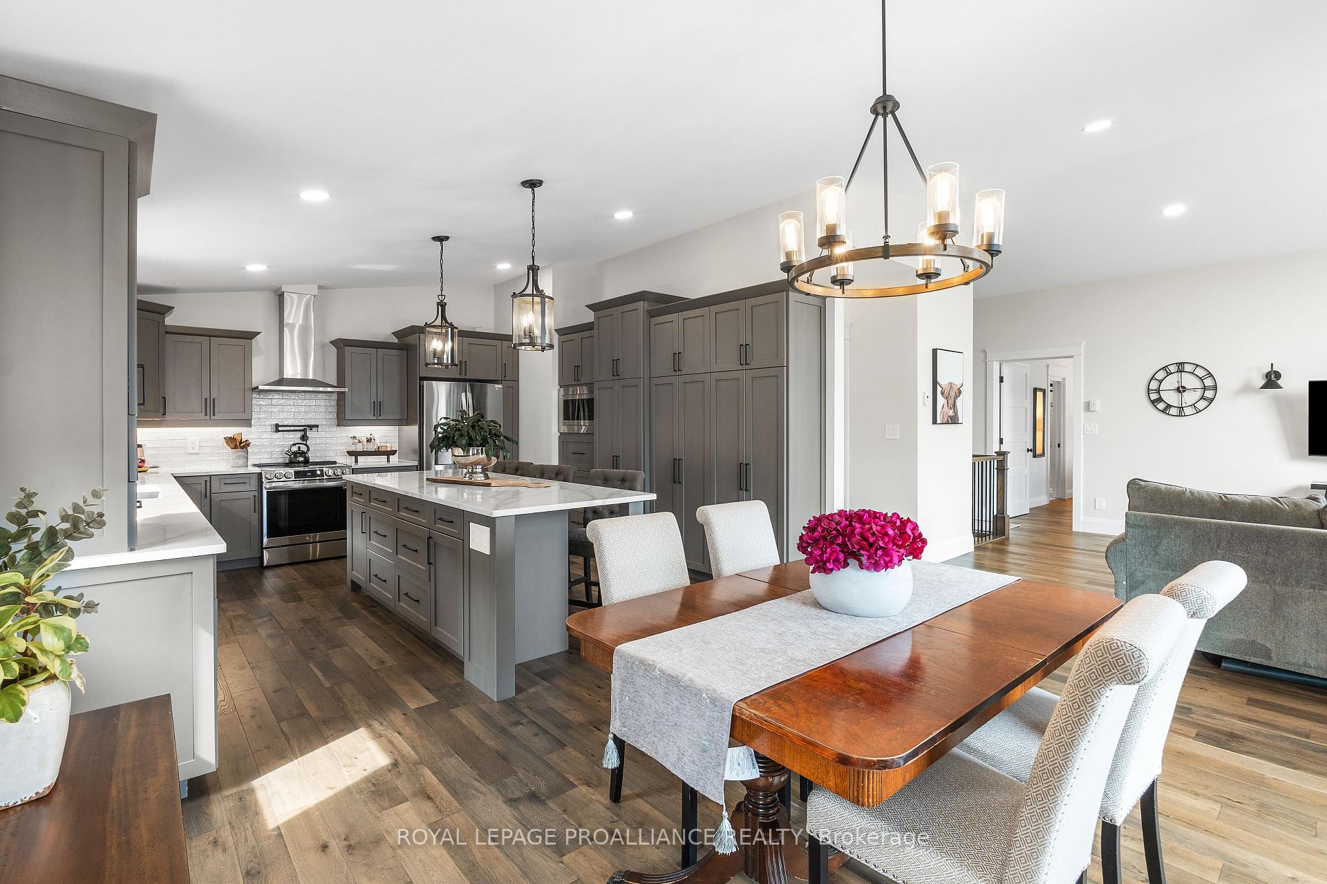 Photo 13 of 24 Cardinal Court, Prince Edward County, Sophiasburg Ward — HOMEH
