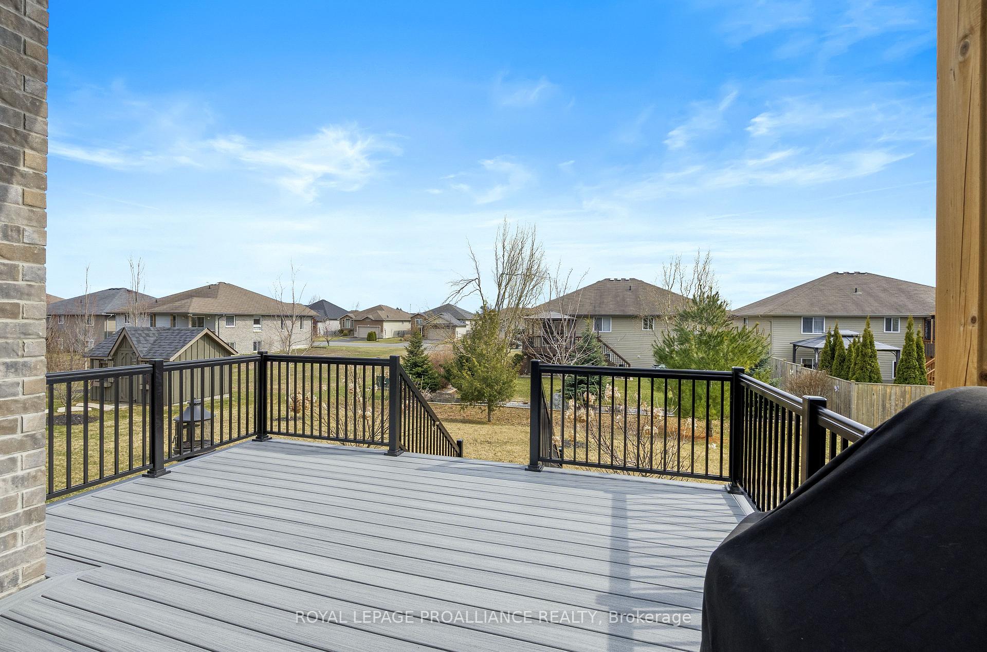 Photo 22 of 24 Cardinal Court, Prince Edward County, Sophiasburg Ward — HOMEH