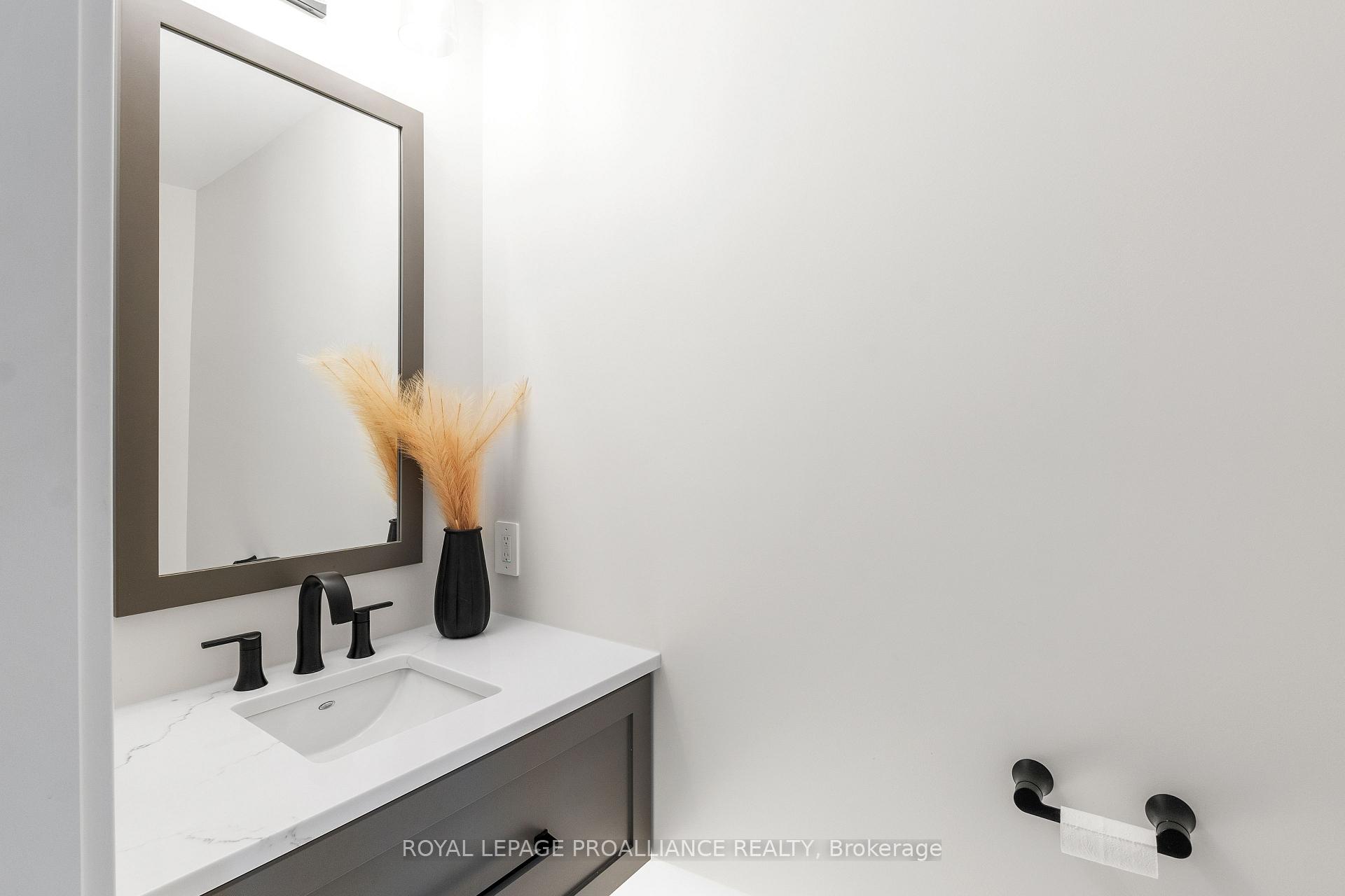 Photo 33 of 24 Cardinal Court, Prince Edward County, Sophiasburg Ward — HOMEH