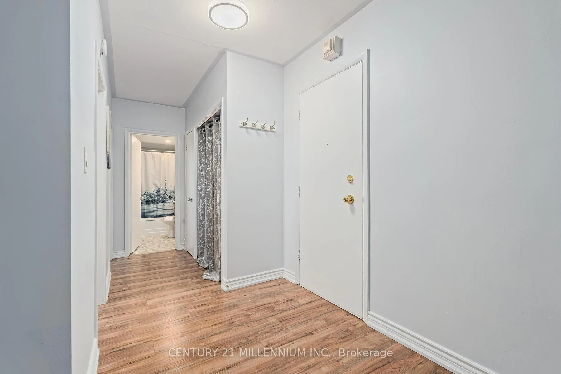 Photo 8 of Unit 203, 11 Woodman Drive, Hamilton, Corman — HOMEH