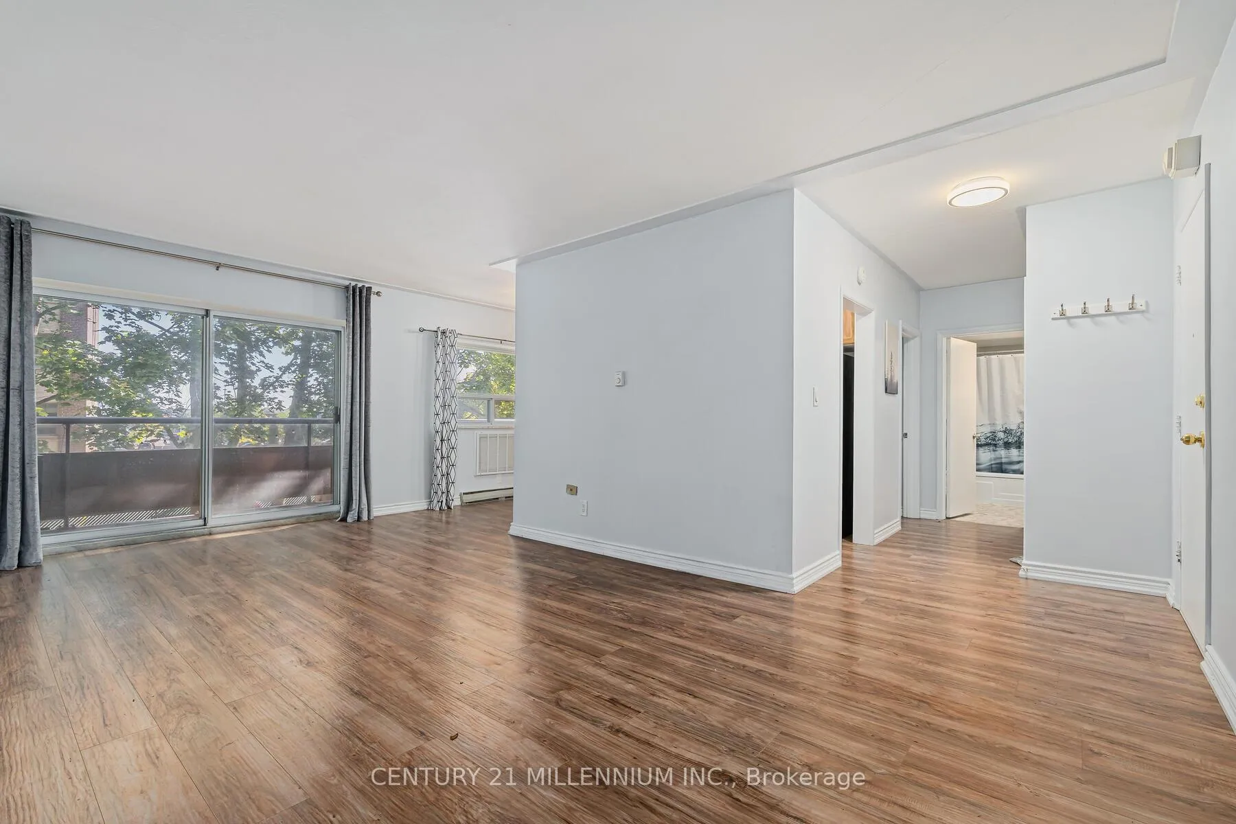 Photo 9 of Unit 203, 11 Woodman Drive, Hamilton, Corman — HOMEH