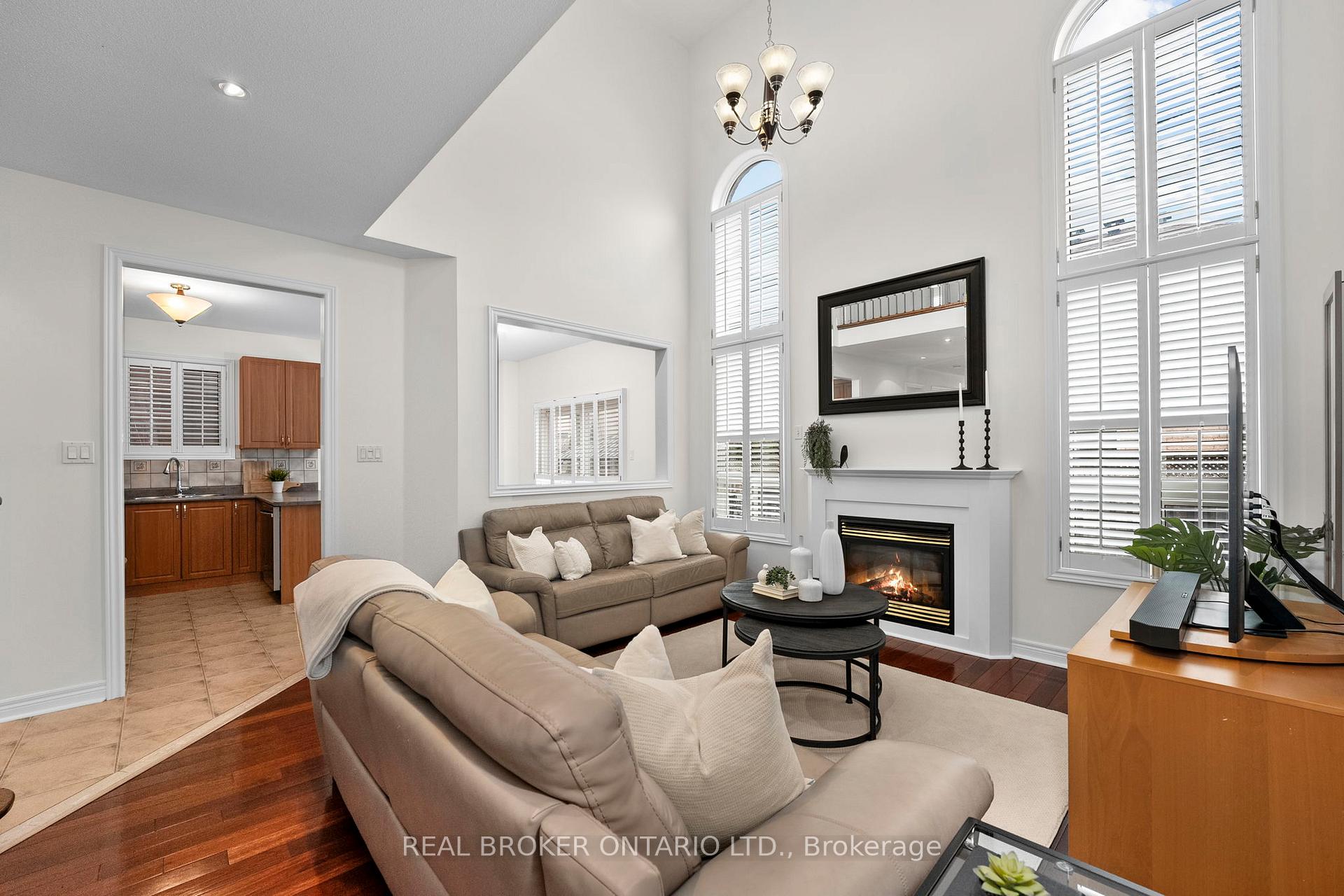 Photo 2 of 50 Turnbridge Road, Aurora, Bayview Wellington — HOMEH