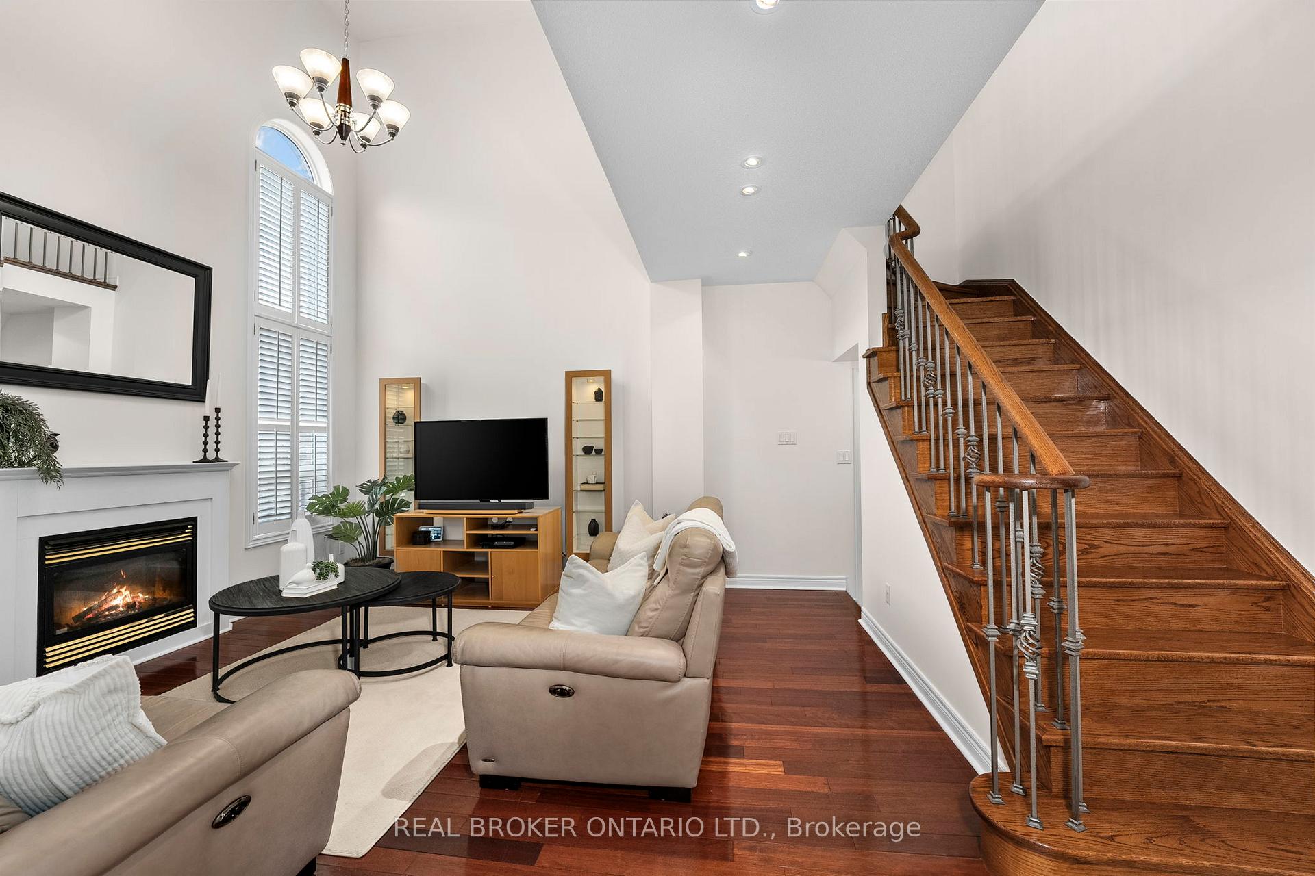 Photo 11 of 50 Turnbridge Road, Aurora, Bayview Wellington — HOMEH
