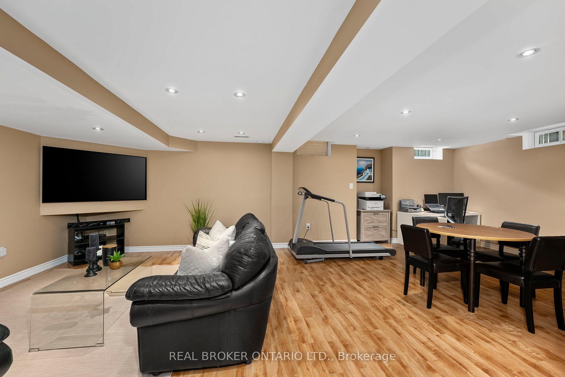 Photo 24 of 50 Turnbridge Road, Aurora, Bayview Wellington — HOMEH