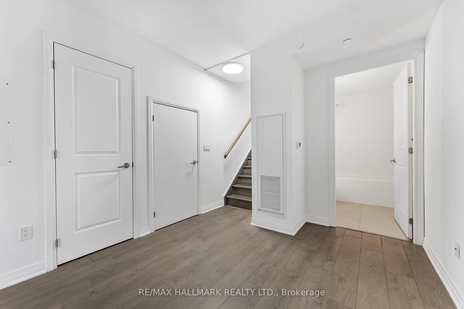 Photo 20 of Unit TH 103, 2301 Danforth Avenue, Toronto, East End-Danforth — HOMEH