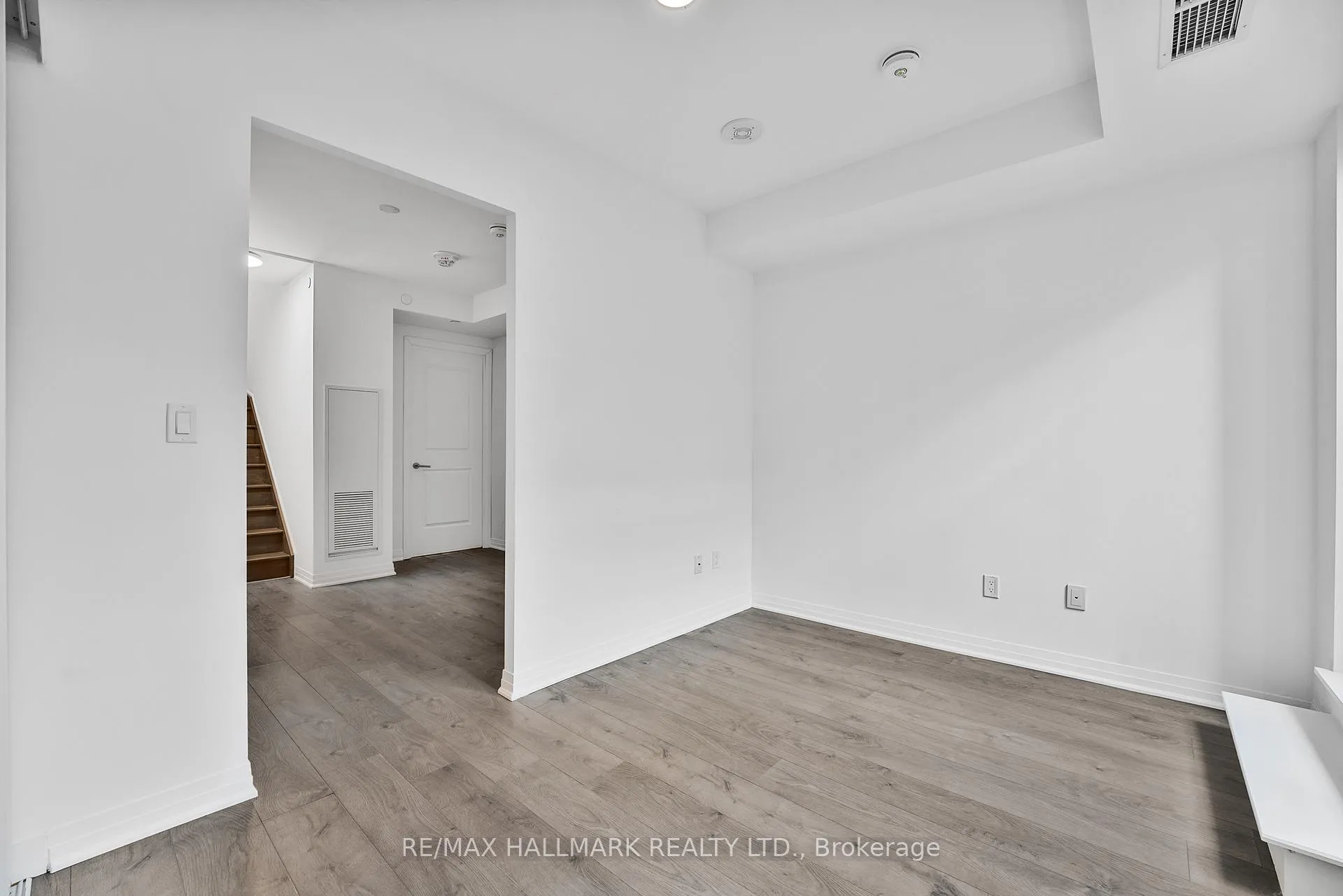 Photo 27 of Unit TH 103, 2301 Danforth Avenue, Toronto, East End-Danforth — HOMEH