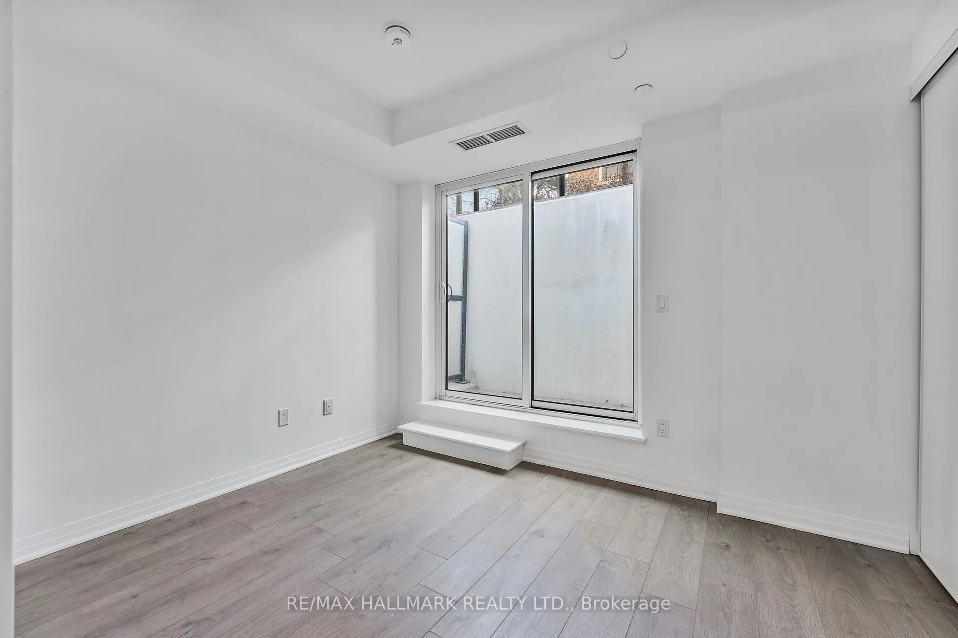 Photo 28 of Unit TH 103, 2301 Danforth Avenue, Toronto, East End-Danforth — HOMEH