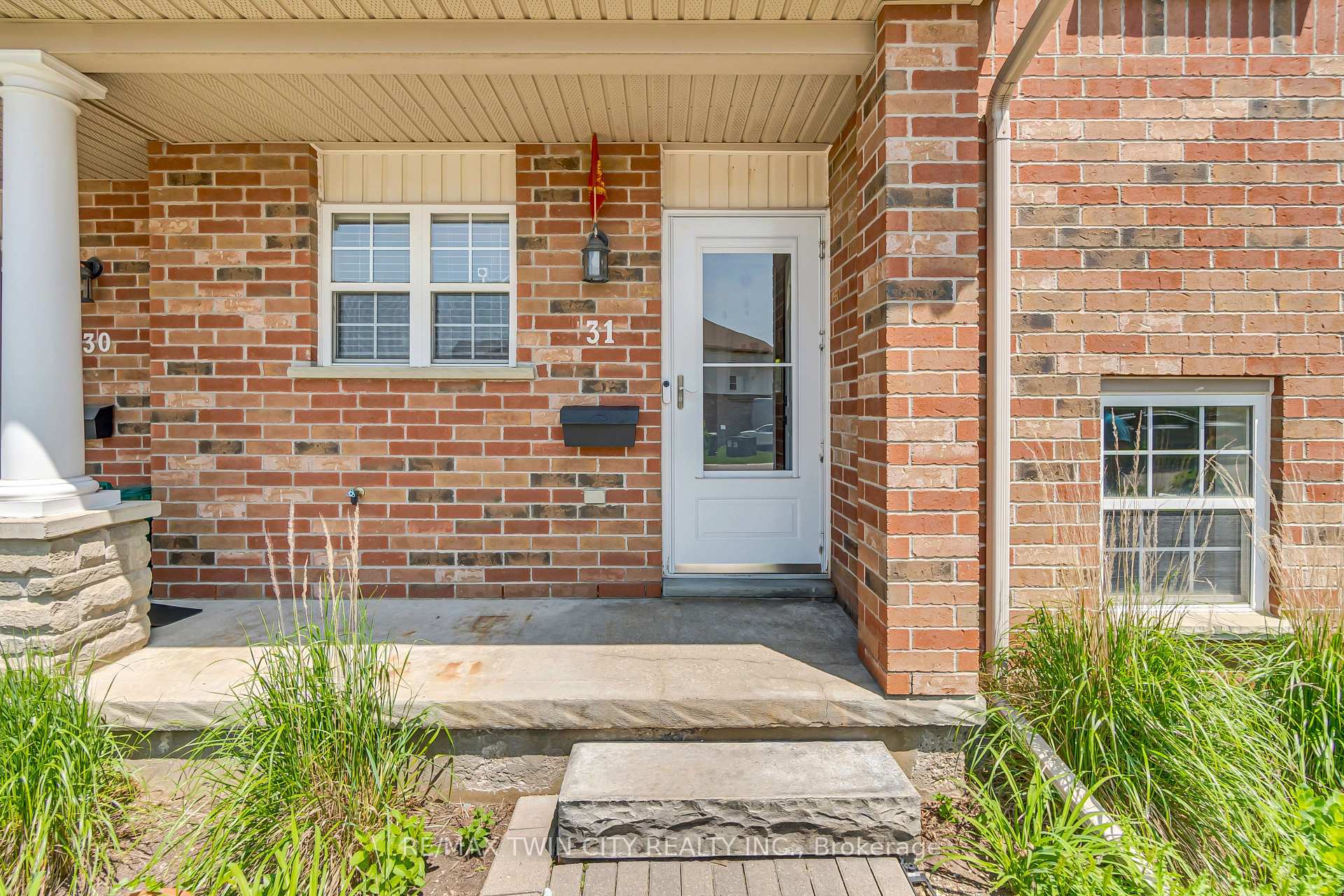 Photo 2 of Unit 31, 400 Wilson Avenue, Kitchener — HOMEH