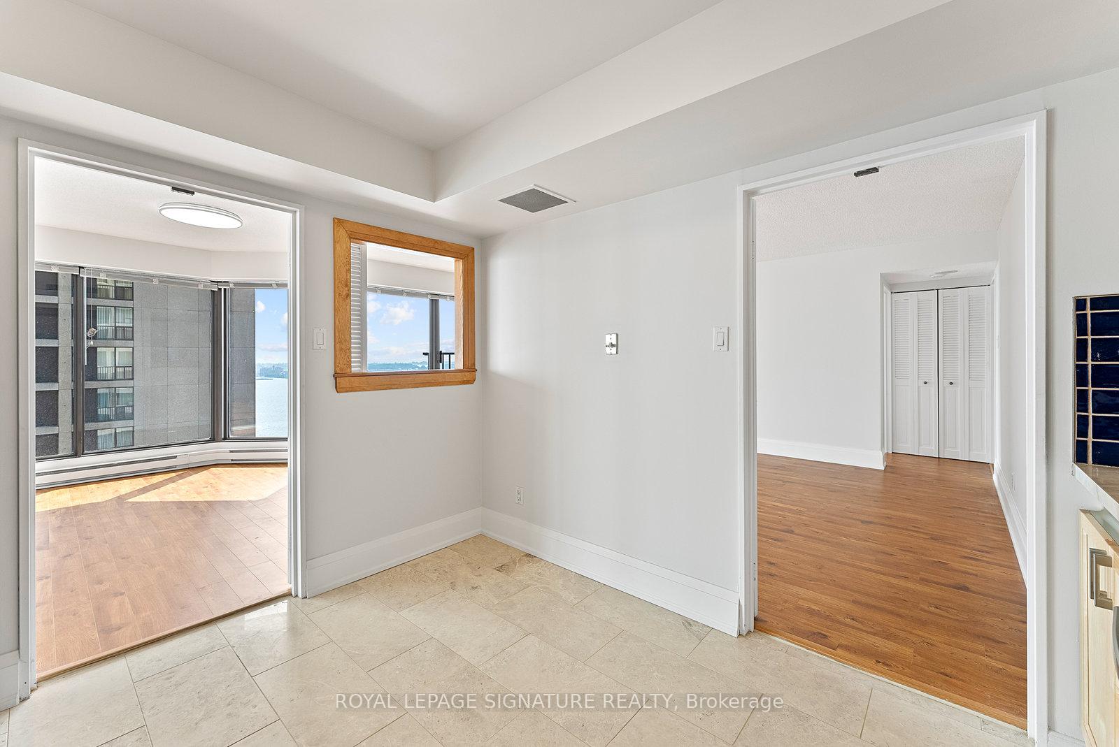 Photo 20 of Unit 2603, 65 Harbour Square, Toronto, Waterfront Communities — HOMEH