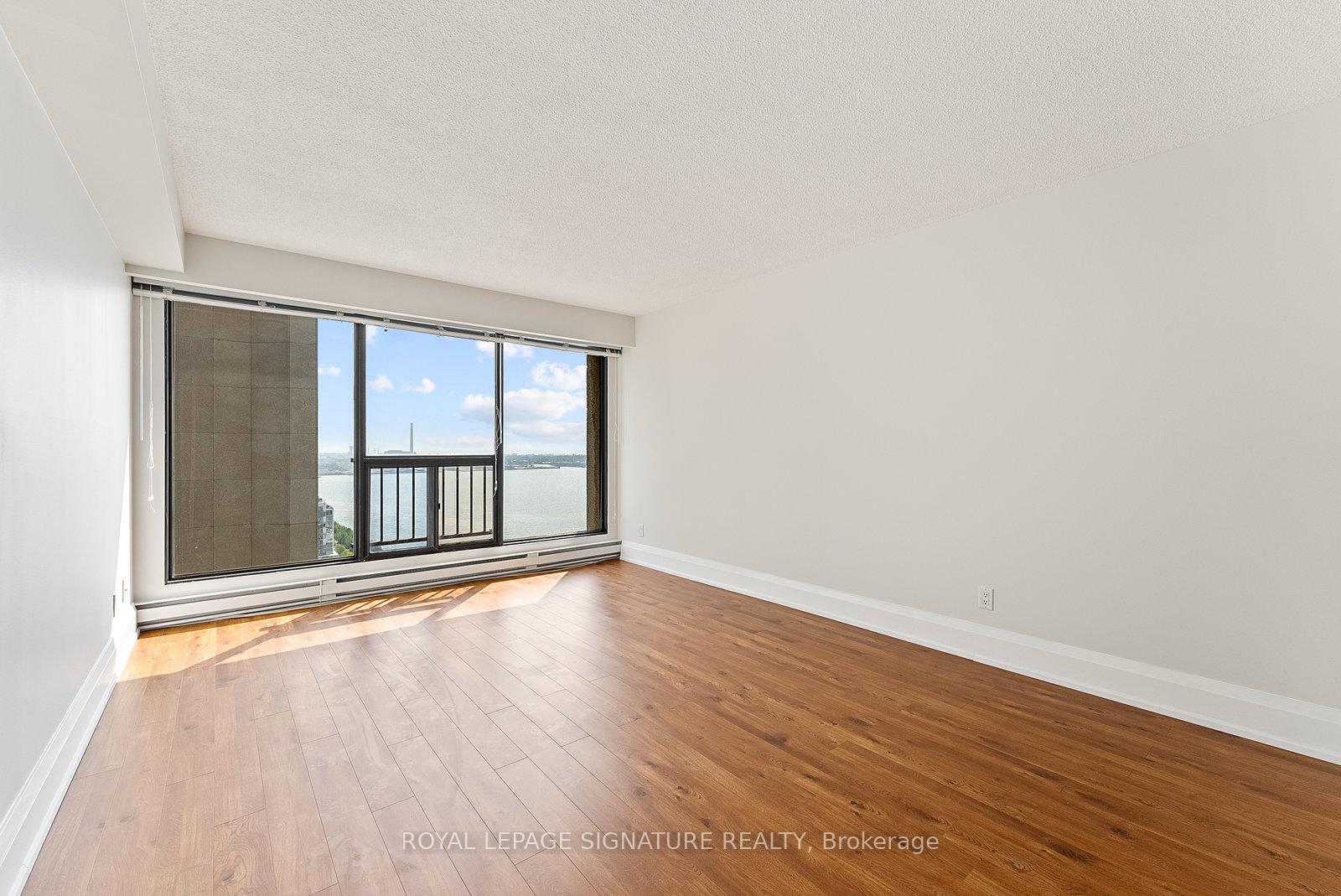 Photo 21 of Unit 2603, 65 Harbour Square, Toronto, Waterfront Communities — HOMEH