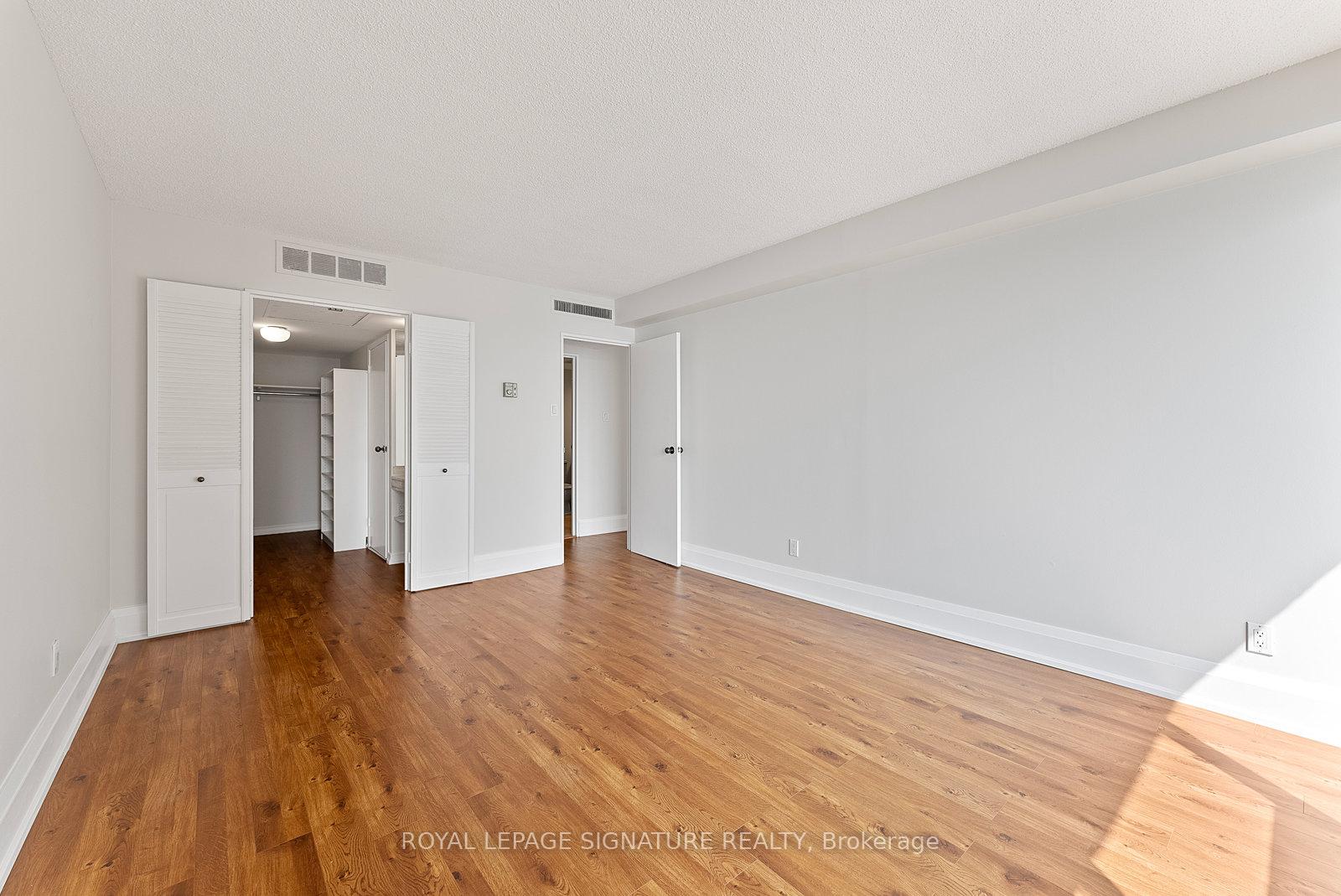 Photo 25 of Unit 2603, 65 Harbour Square, Toronto, Waterfront Communities — HOMEH