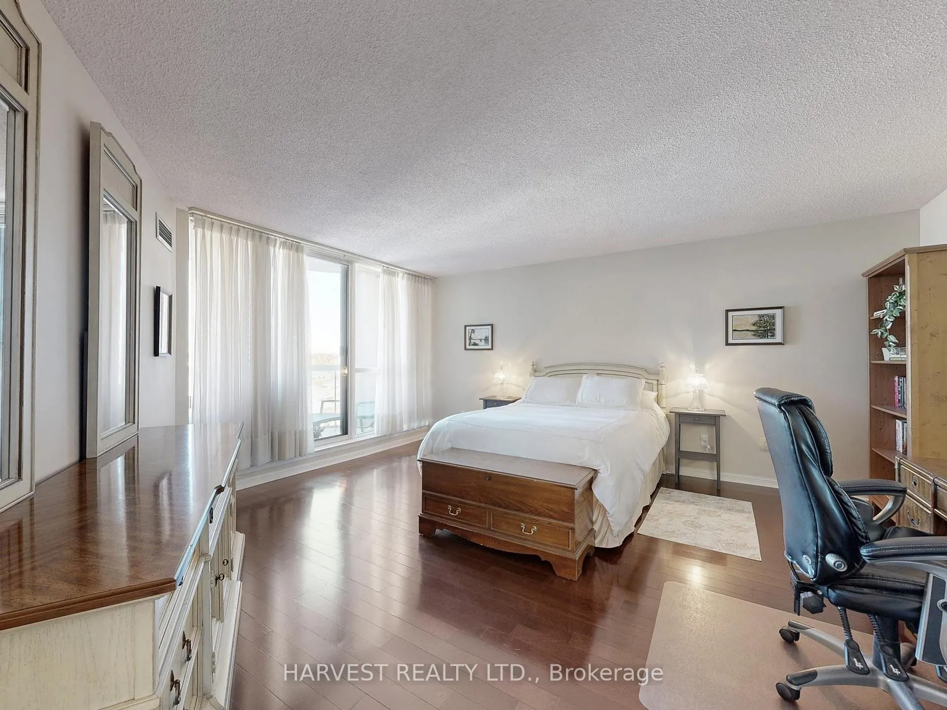 Photo 23 of Unit 1417, 610 Bullock Drive, Markham, Markville — HOMEH