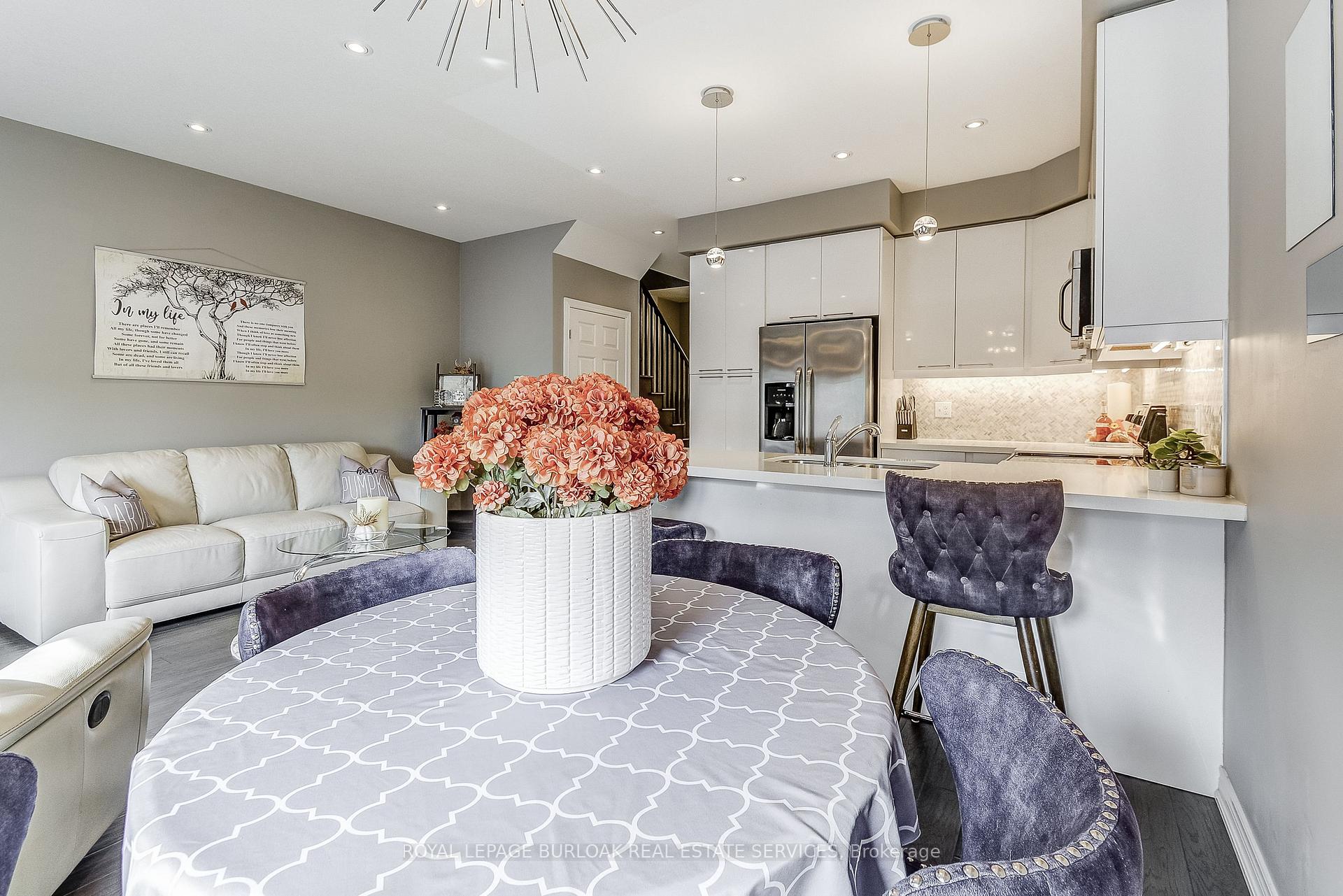 Photo 34 of Unit 30, 21 Madonna Drive, Hamilton, Carpenter — HOMEH