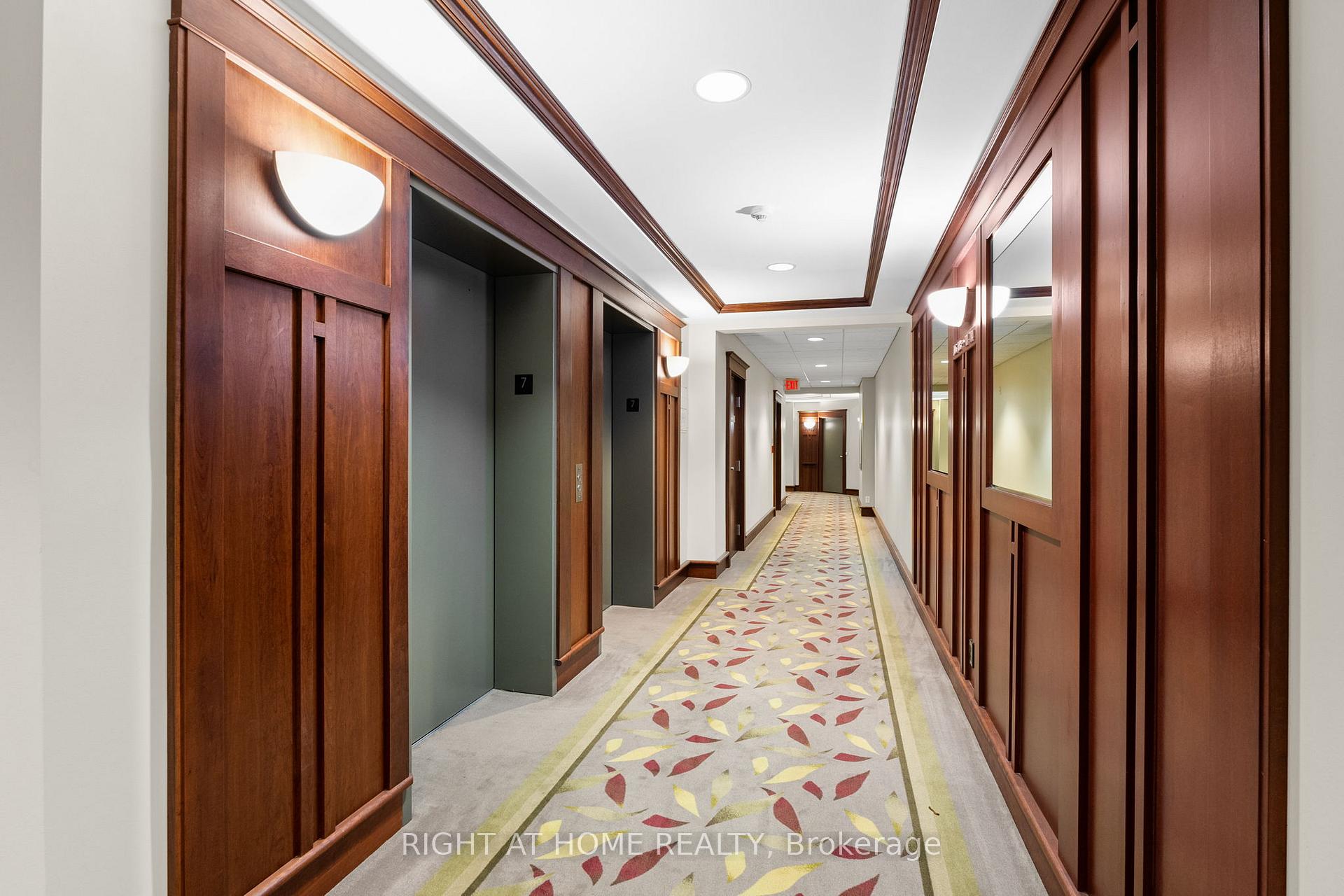 Photo 3 of Unit 703, 136 Darlington Private, Ottawa, Hunt Club/Western Community — HOMEH