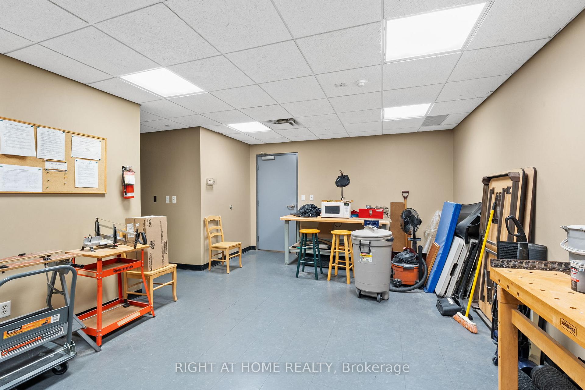 Photo 12 of Unit 703, 136 Darlington Private, Ottawa, Hunt Club/Western Community — HOMEH