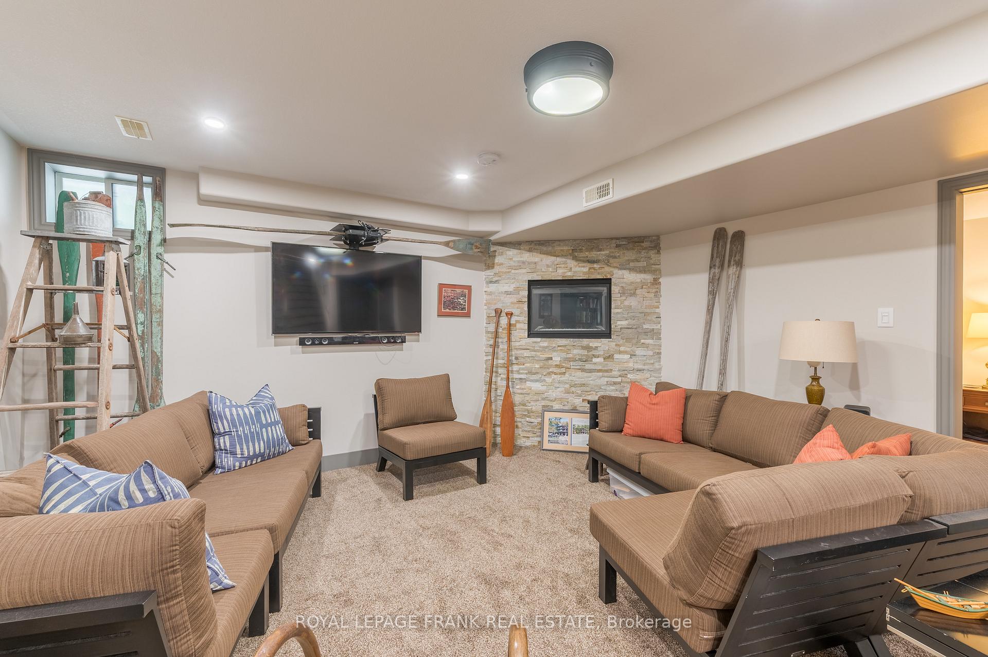 Photo 43 of 17 Wingett Way, Selwyn — HOMEH