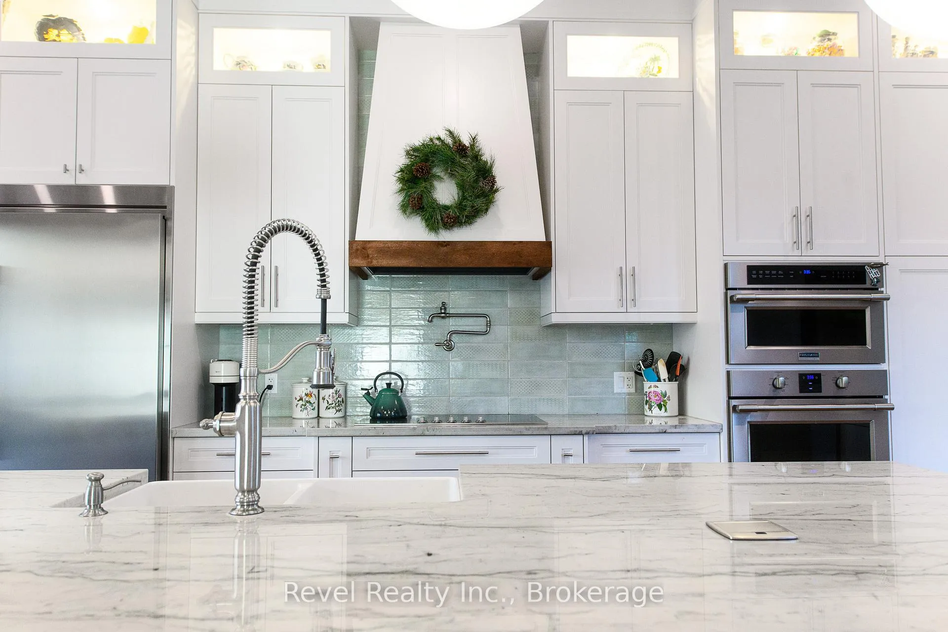 Photo 2 of 2331 N Nottawasaga 6 Concession, Clearview, Batteaux — HOMEH
