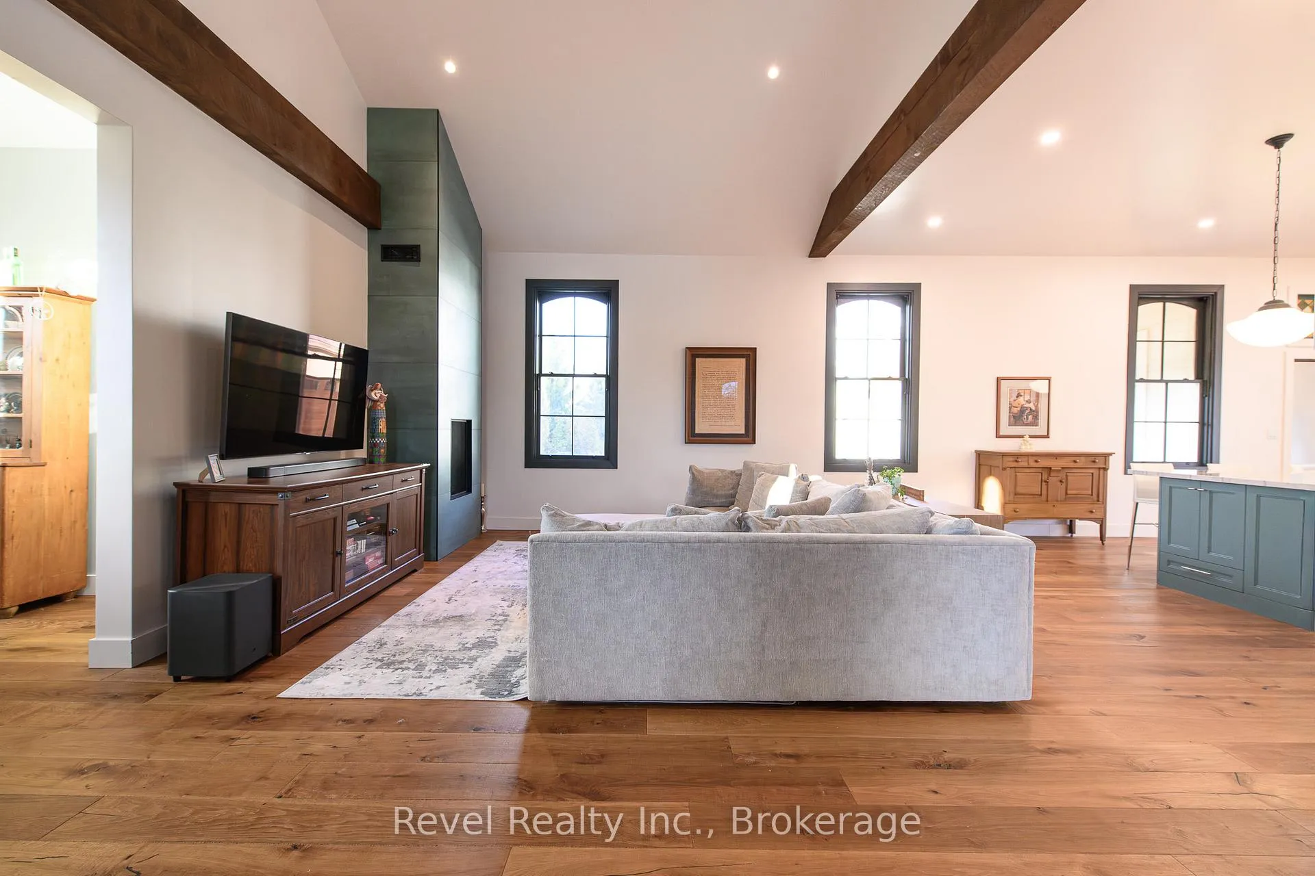 Photo 9 of 2331 N Nottawasaga 6 Concession, Clearview, Batteaux — HOMEH