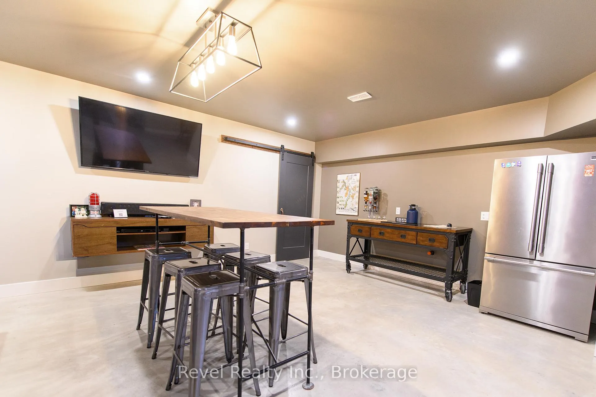 Photo 27 of 2331 N Nottawasaga 6 Concession, Clearview, Batteaux — HOMEH