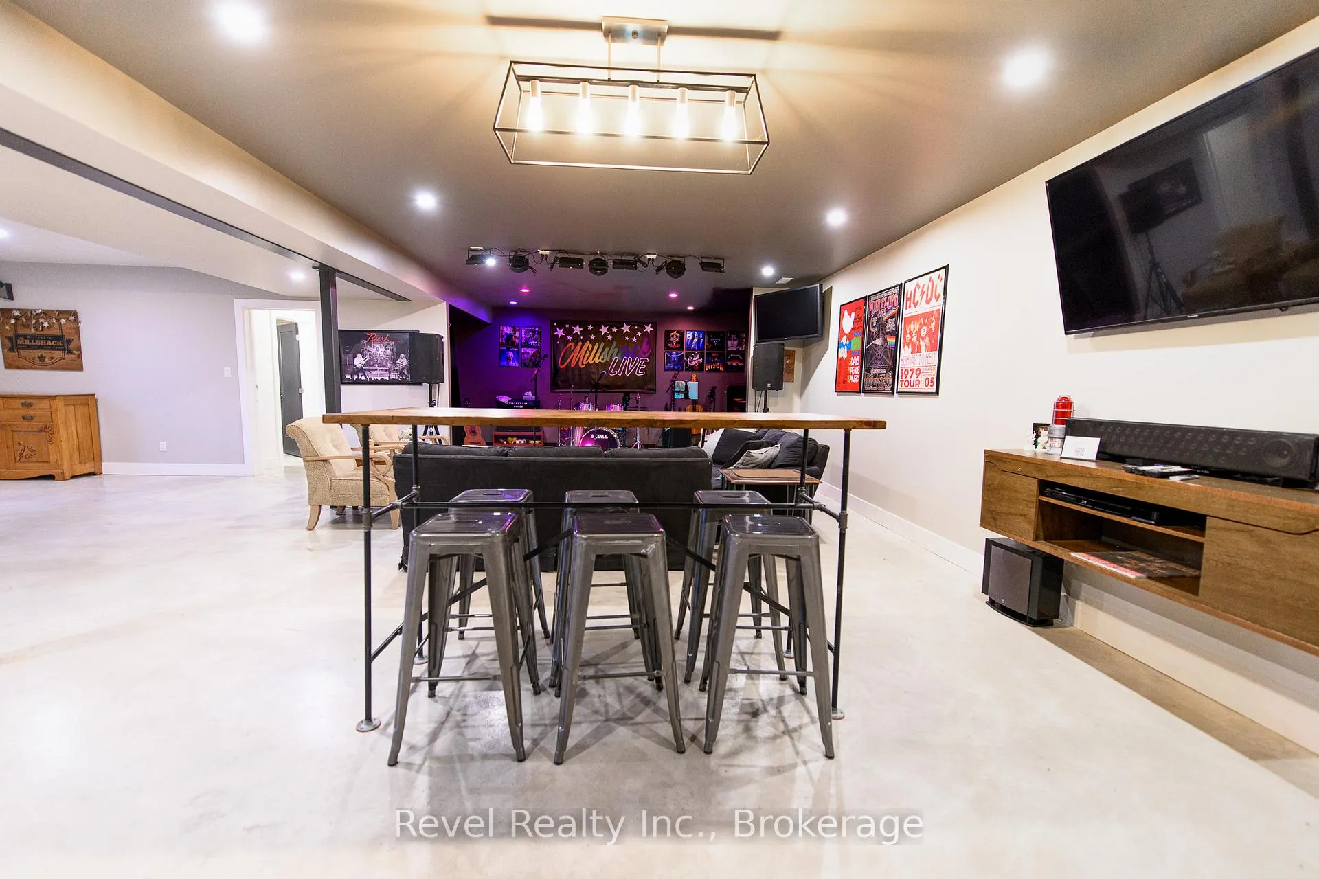 Photo 28 of 2331 N Nottawasaga 6 Concession, Clearview, Batteaux — HOMEH