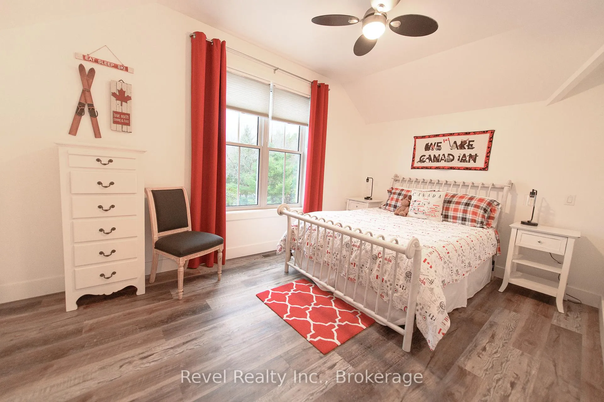 Photo 34 of 2331 N Nottawasaga 6 Concession, Clearview, Batteaux — HOMEH