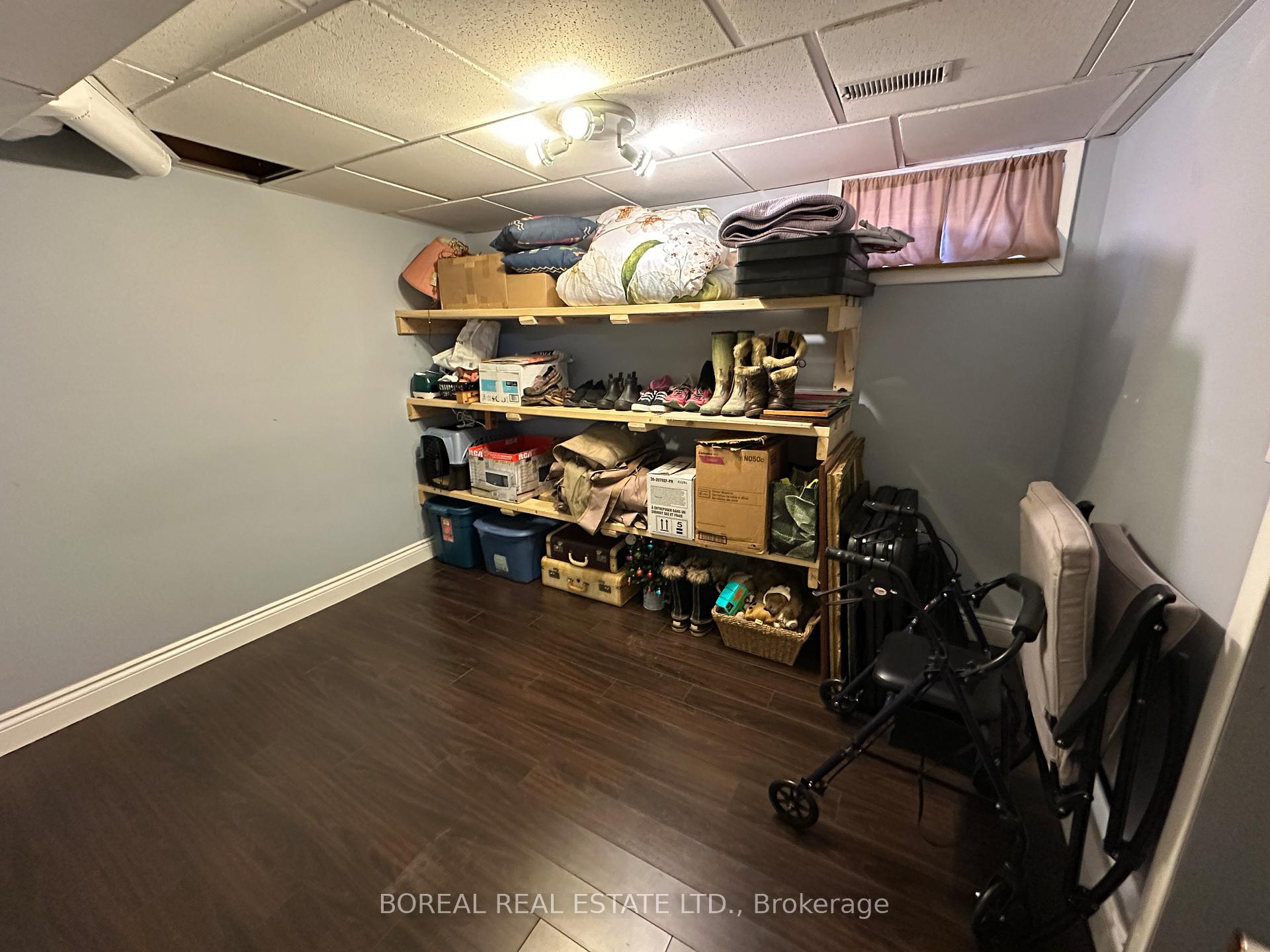 Photo 24 of 427 Third Street E, Cochrane — HOMEH
