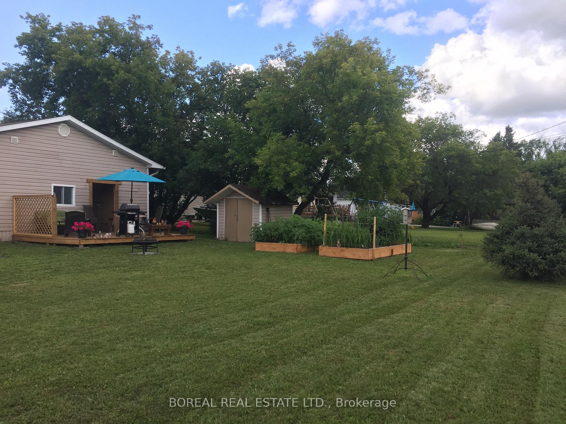 Photo 29 of 427 Third Street E, Cochrane — HOMEH