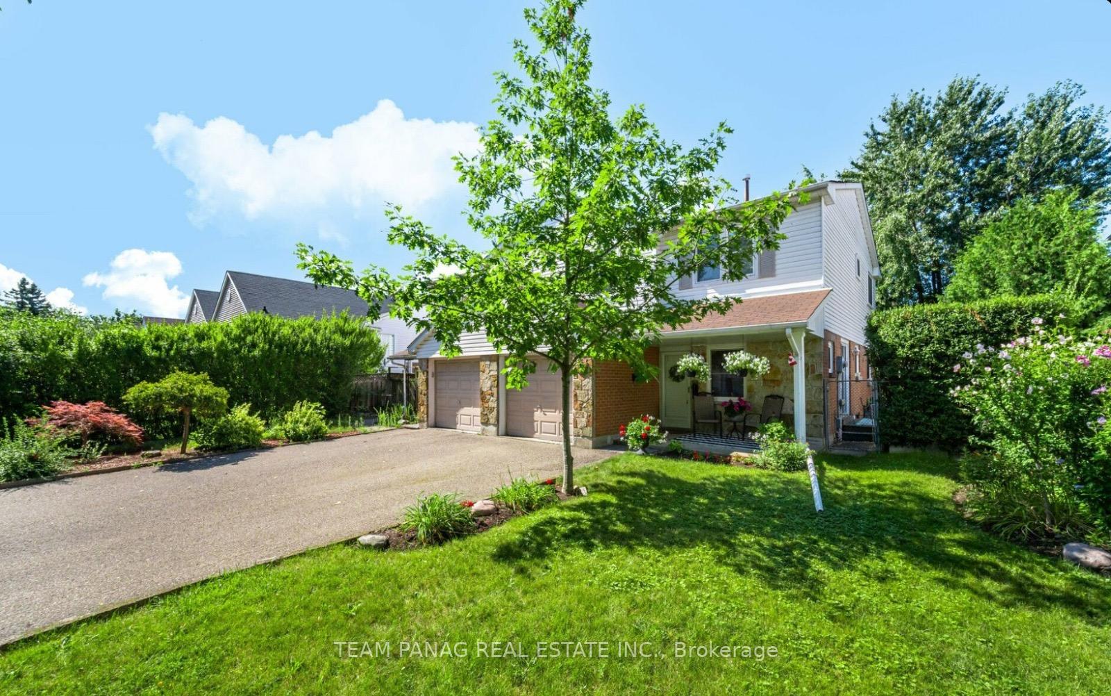 Photo 2 of 56 Judith Crescent, Brampton, Northgate — HOMEH
