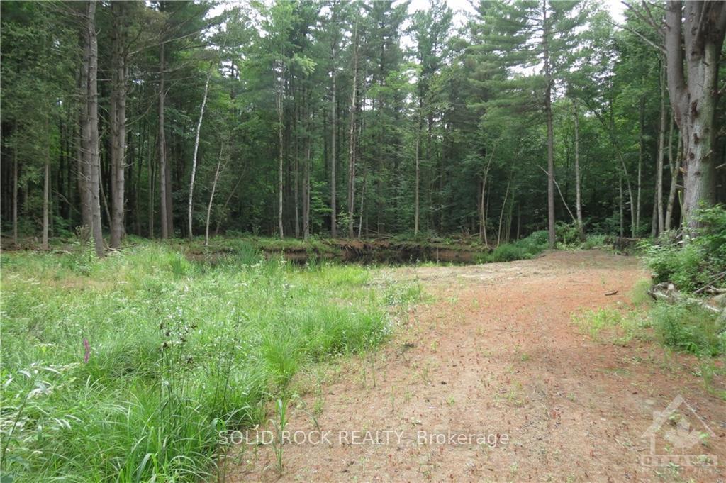 Photo 6 of 2102 County Rd 44, Edwardsburgh/Cardinal, Edwardsburgh/Cardinal Twp — HOMEH