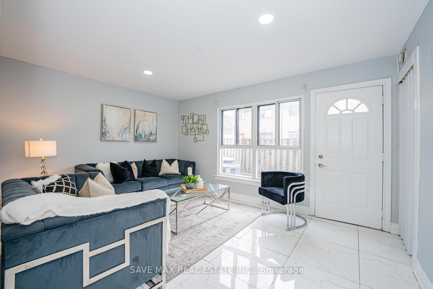 Photo 6 of 282 Fleetwood Crescent, Brampton, Southgate — HOMEH
