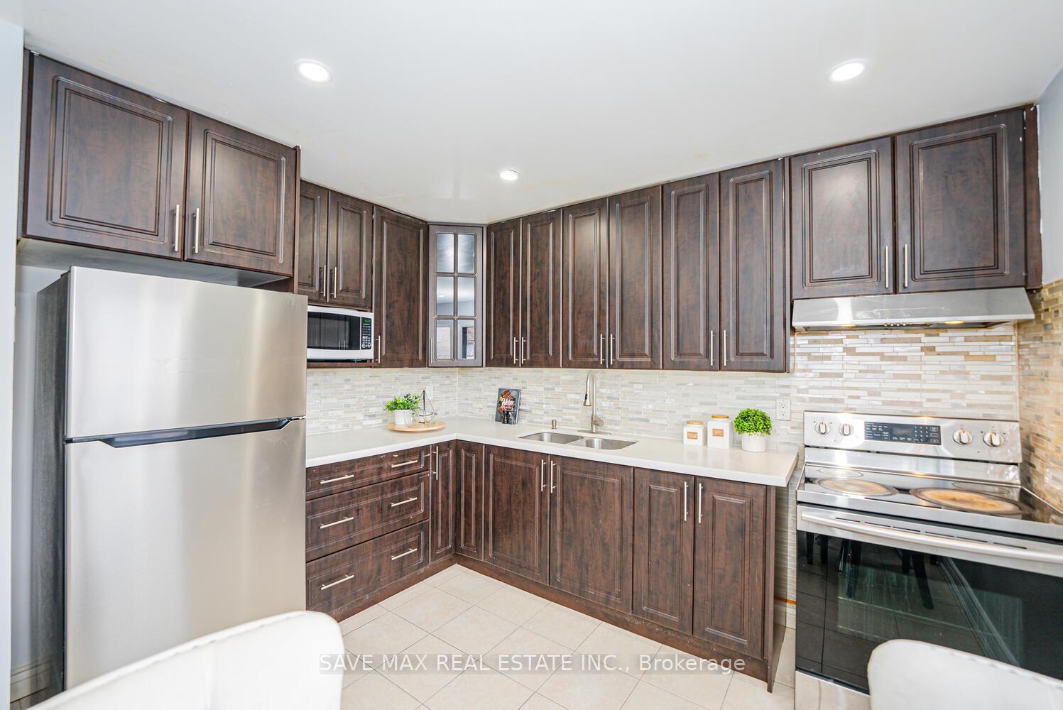 Photo 31 of 282 Fleetwood Crescent, Brampton, Southgate — HOMEH