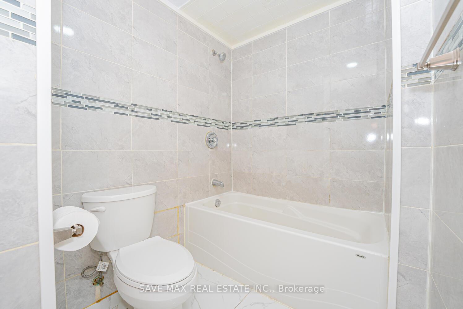 Photo 18 of 282 Fleetwood Crescent, Brampton, Southgate — HOMEH