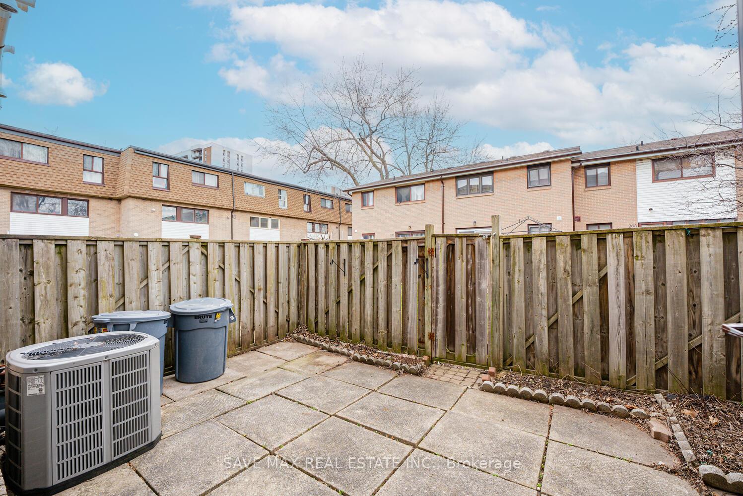 Photo 26 of 282 Fleetwood Crescent, Brampton, Southgate — HOMEH
