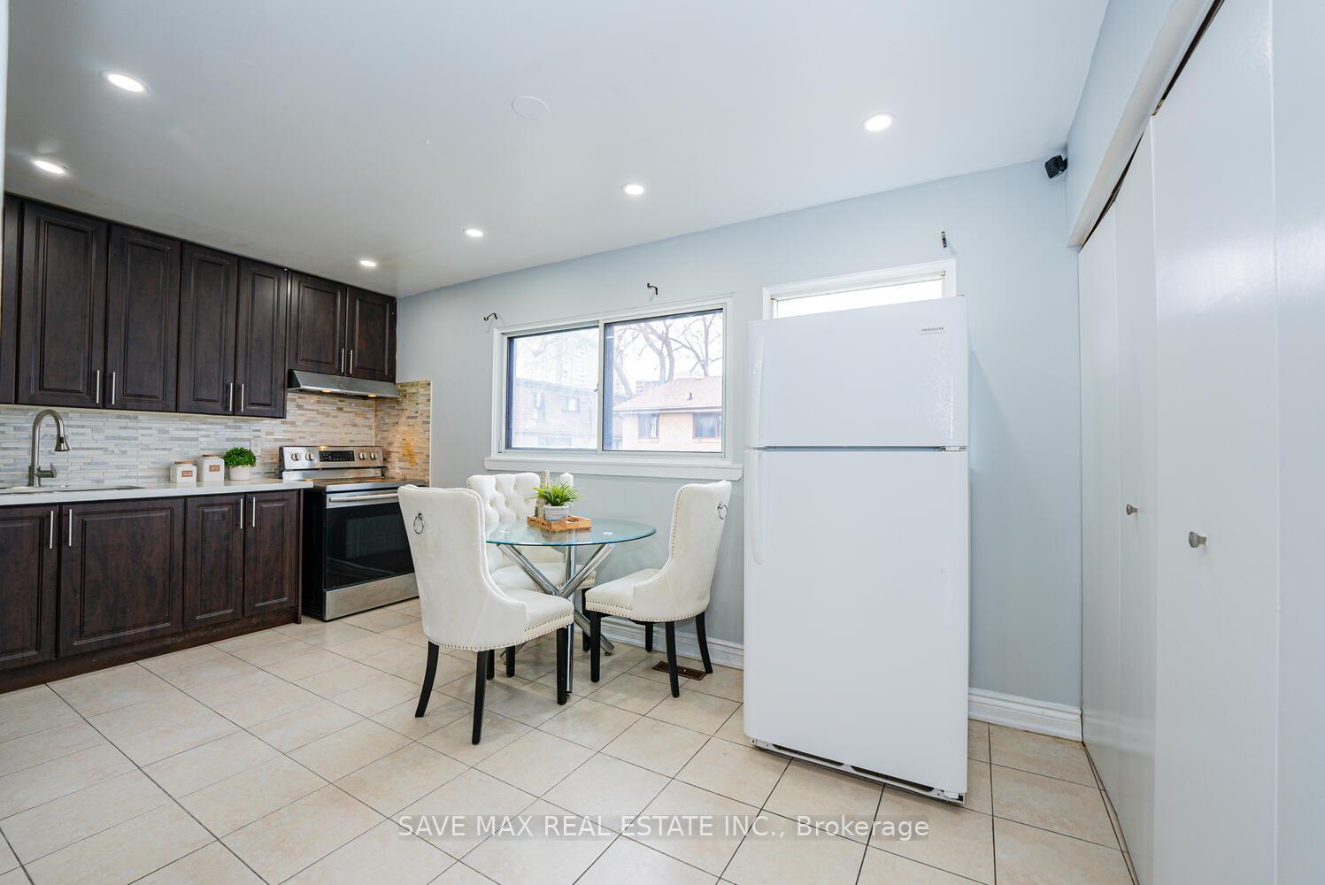 Photo 34 of 282 Fleetwood Crescent, Brampton, Southgate — HOMEH