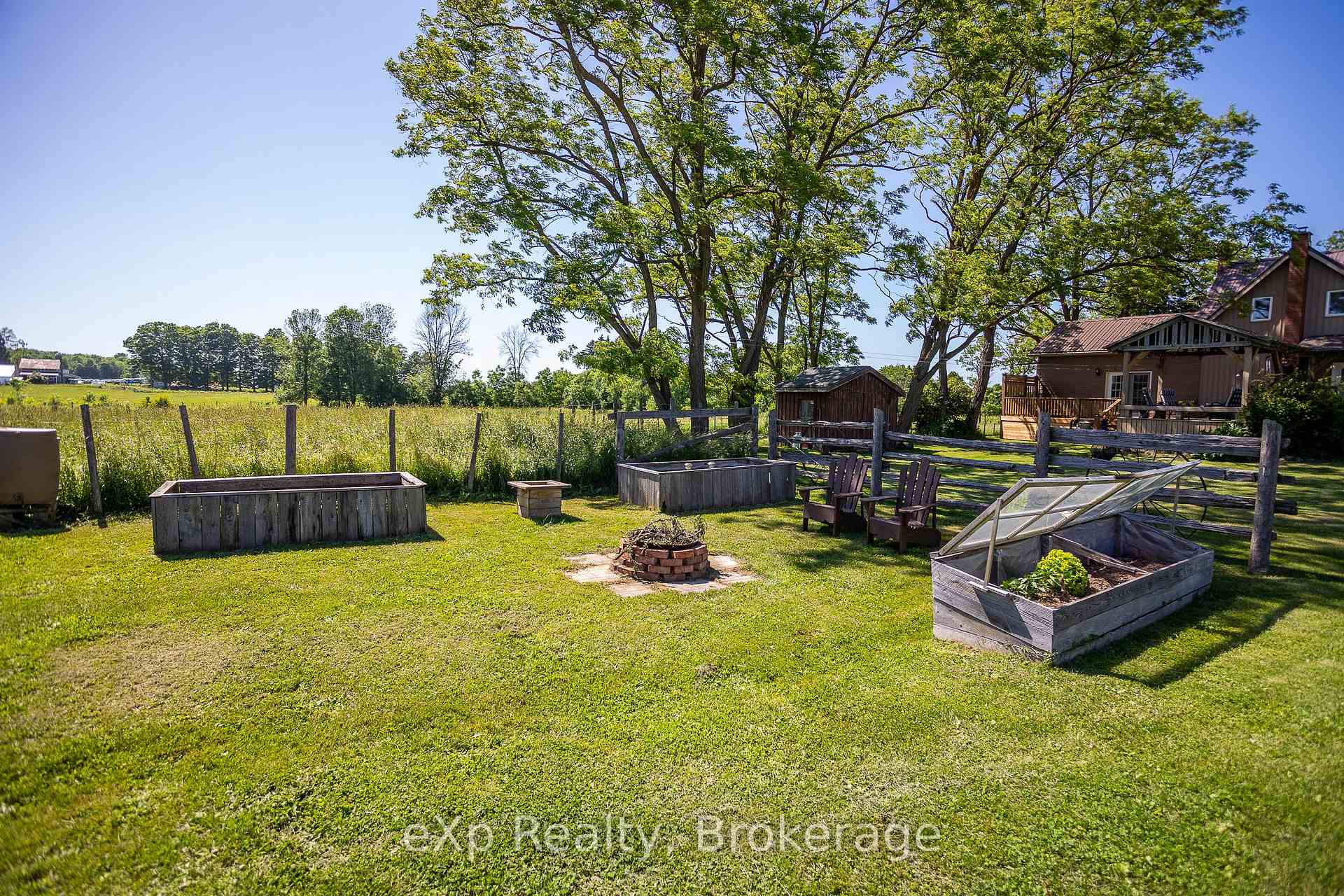 Photo 30 of 701768 5 Side Road, Chatsworth — HOMEH