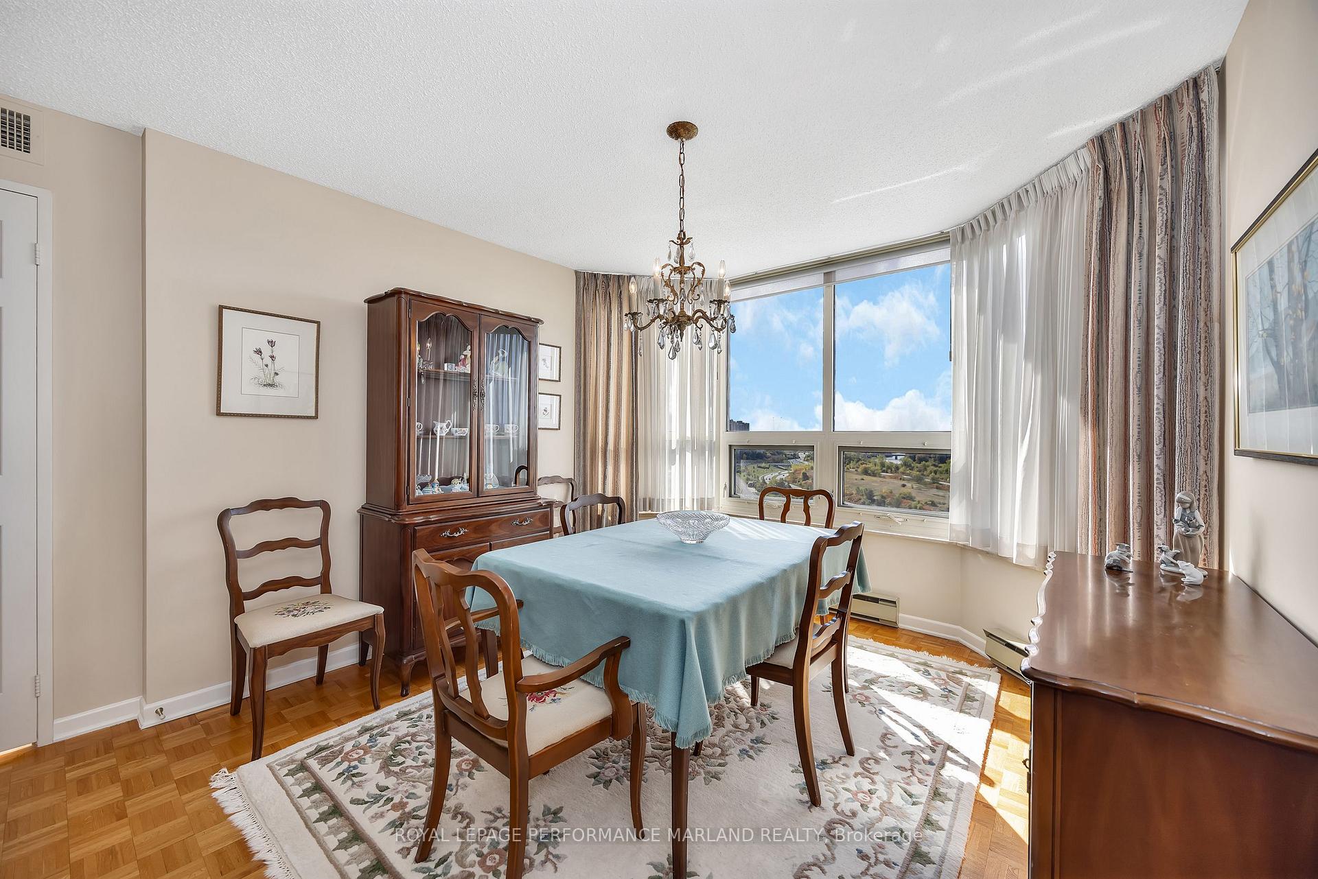 Photo 7 of Unit 2007, 1510 Riverside Drive, Ottawa, Riverview Park — HOMEH