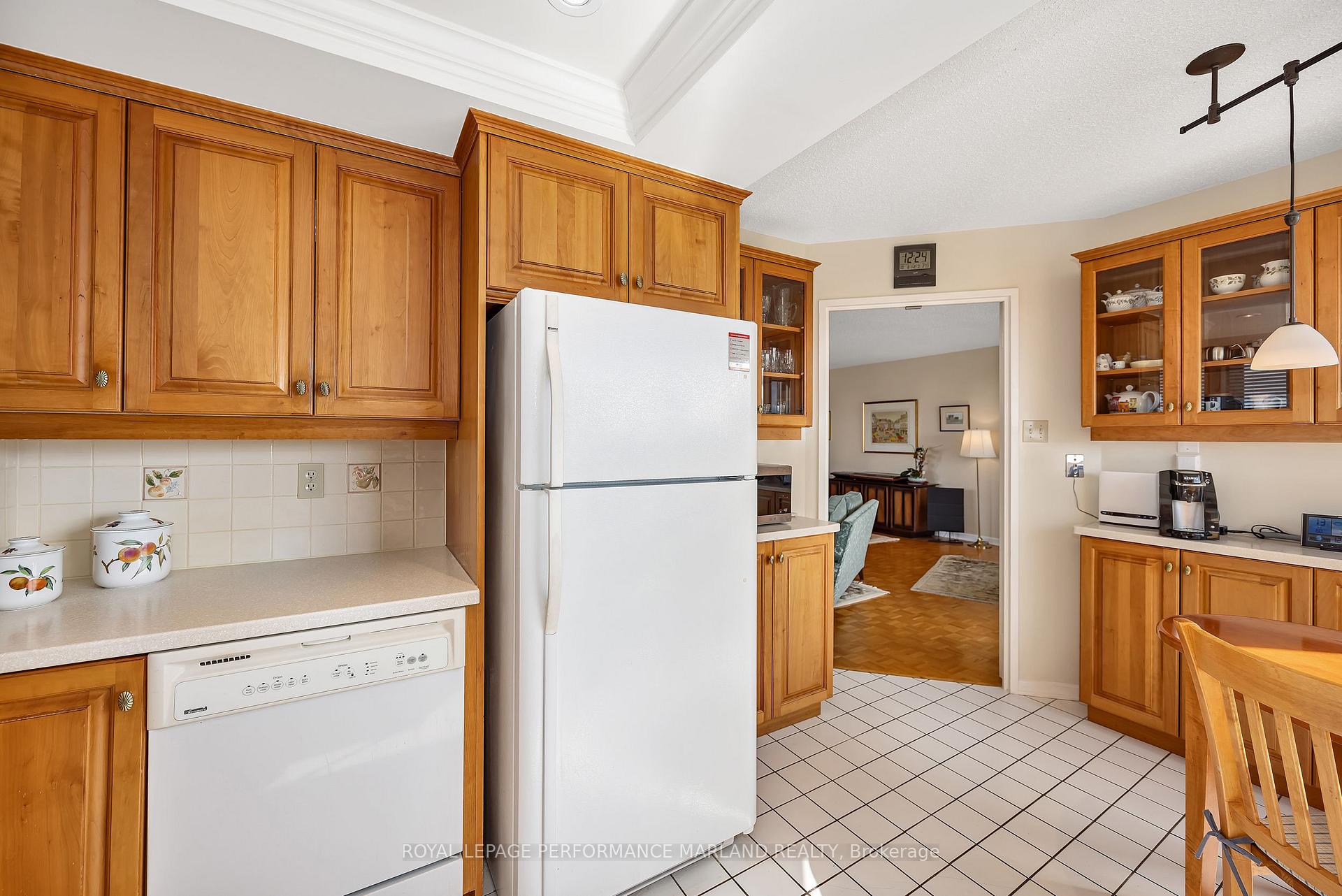 Photo 11 of Unit 2007, 1510 Riverside Drive, Ottawa, Riverview Park — HOMEH
