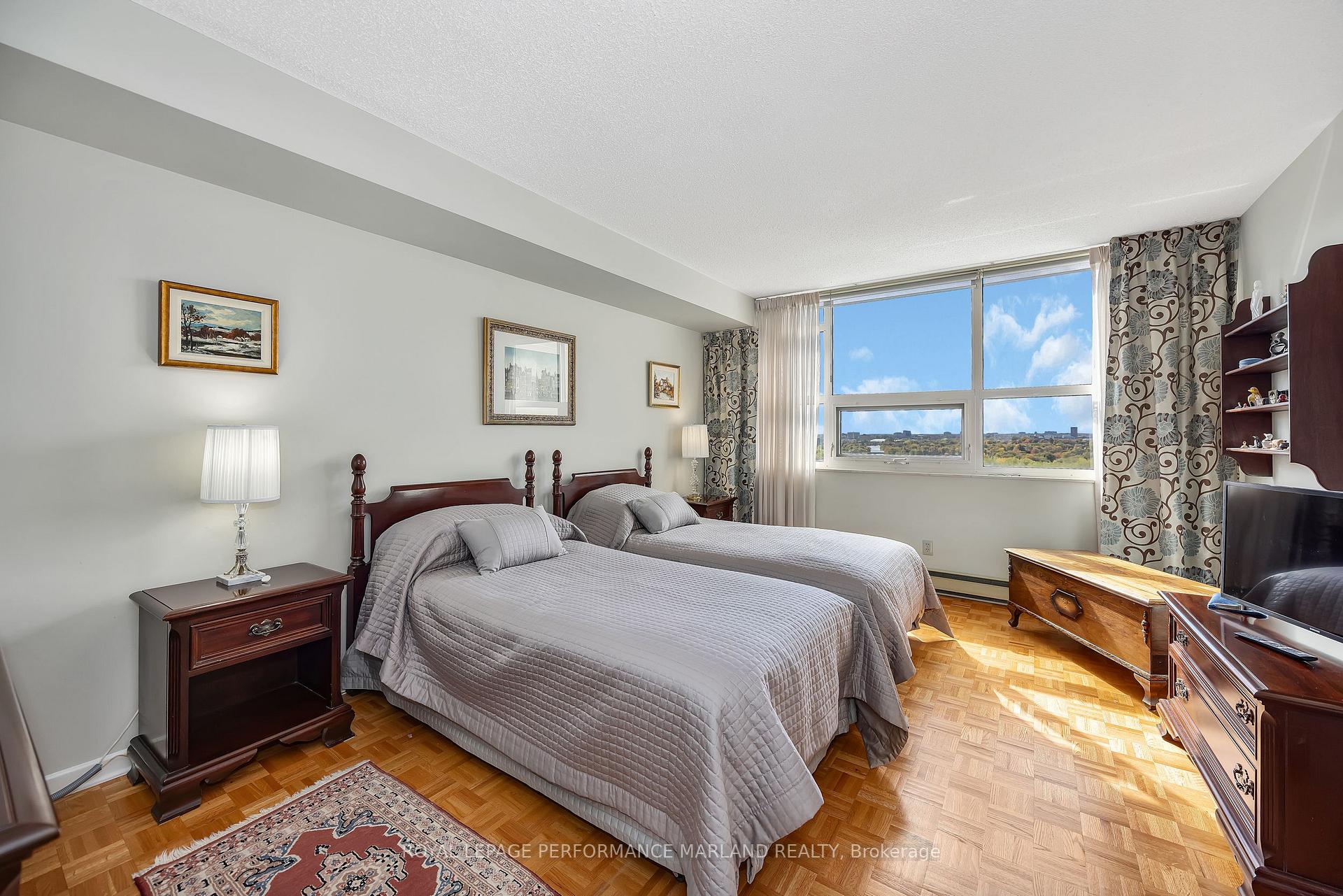 Photo 14 of Unit 2007, 1510 Riverside Drive, Ottawa, Riverview Park — HOMEH