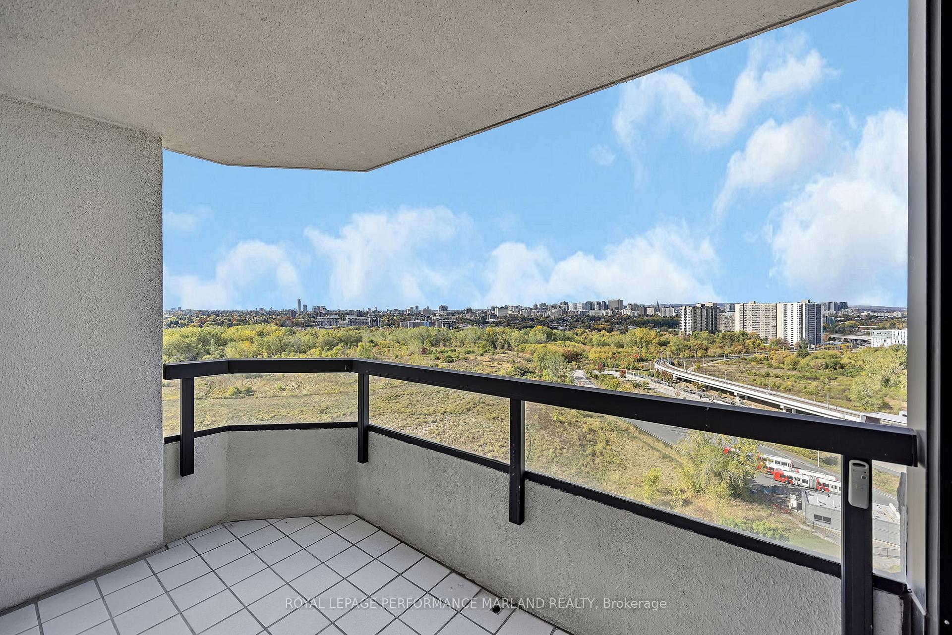 Photo 20 of Unit 2007, 1510 Riverside Drive, Ottawa, Riverview Park — HOMEH