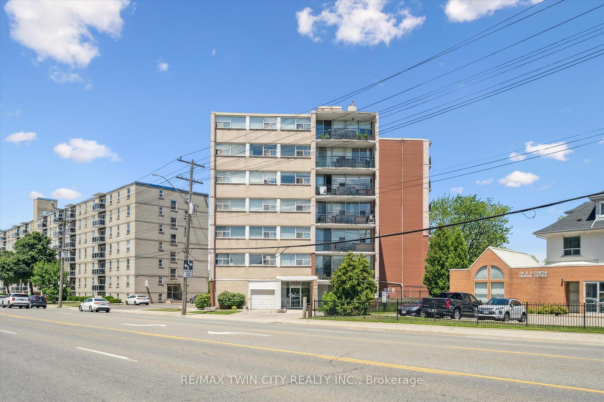 Photo 1 of Unit 302, 293 Mohawk Road E, Hamilton, Hill Park — HOMEH