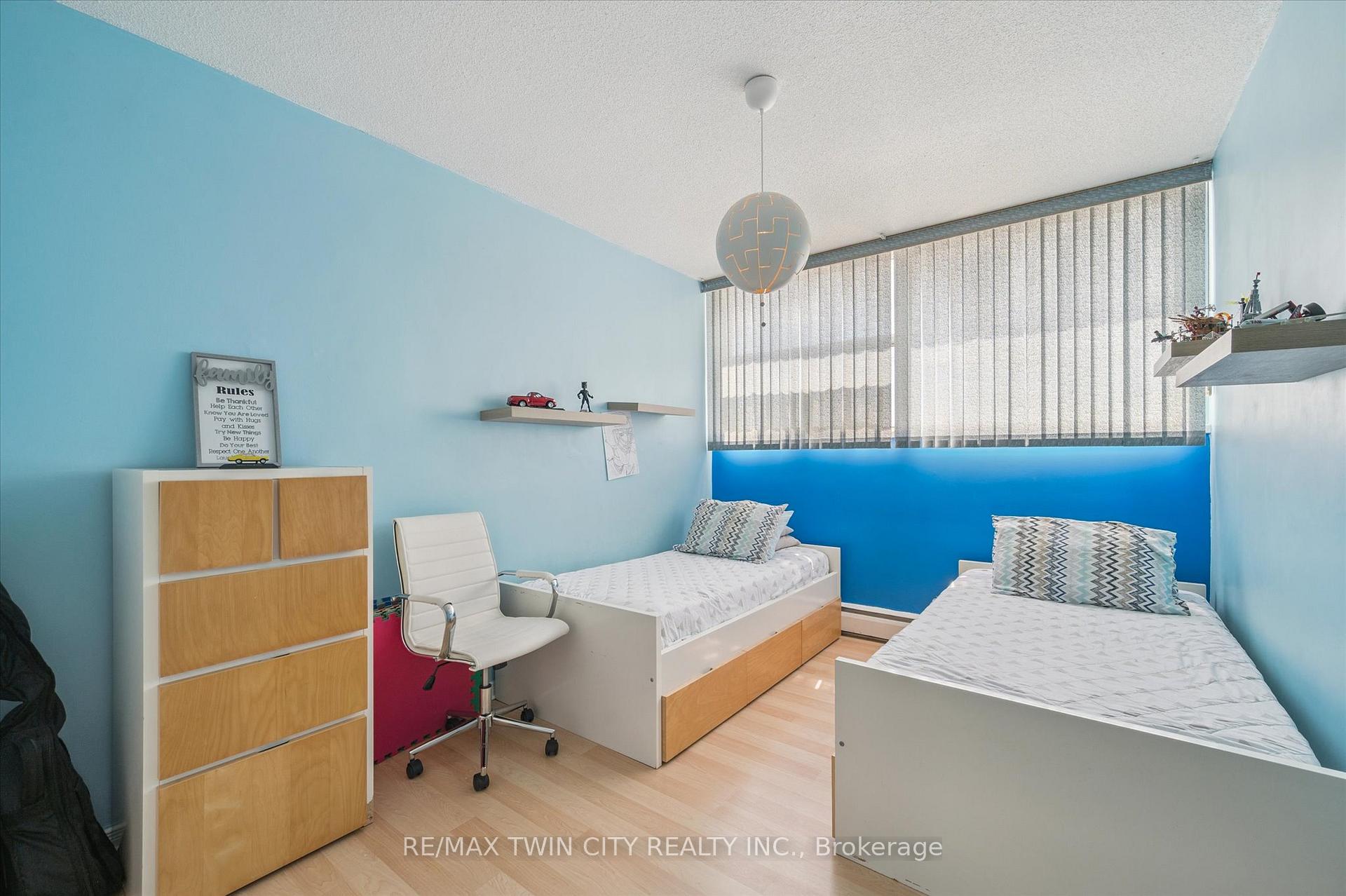 Photo 16 of Unit 302, 293 Mohawk Road E, Hamilton, Hill Park — HOMEH