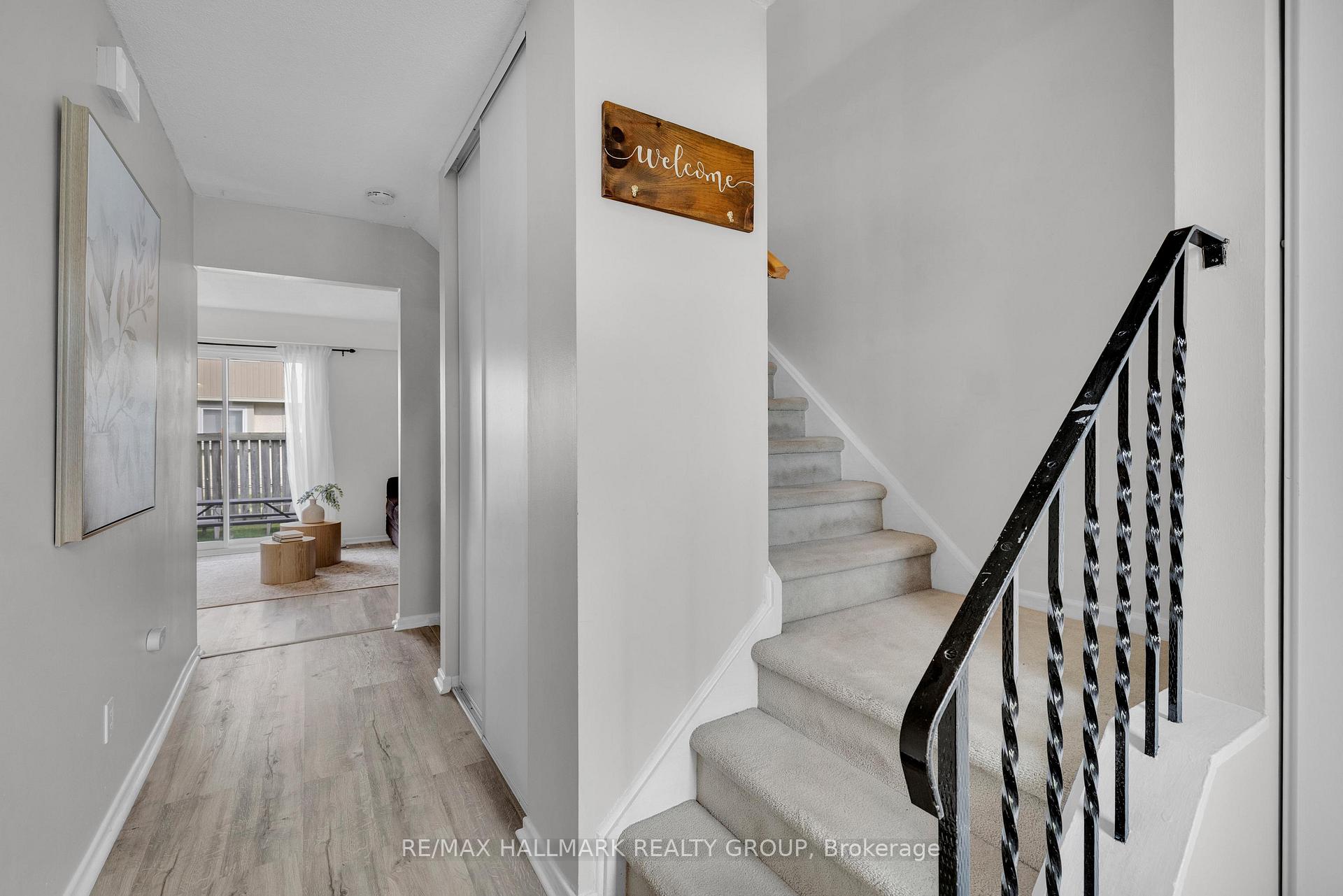 Photo 16 of Unit B, 479 Moodie Drive, Ottawa, Arbeatha Park — HOMEH