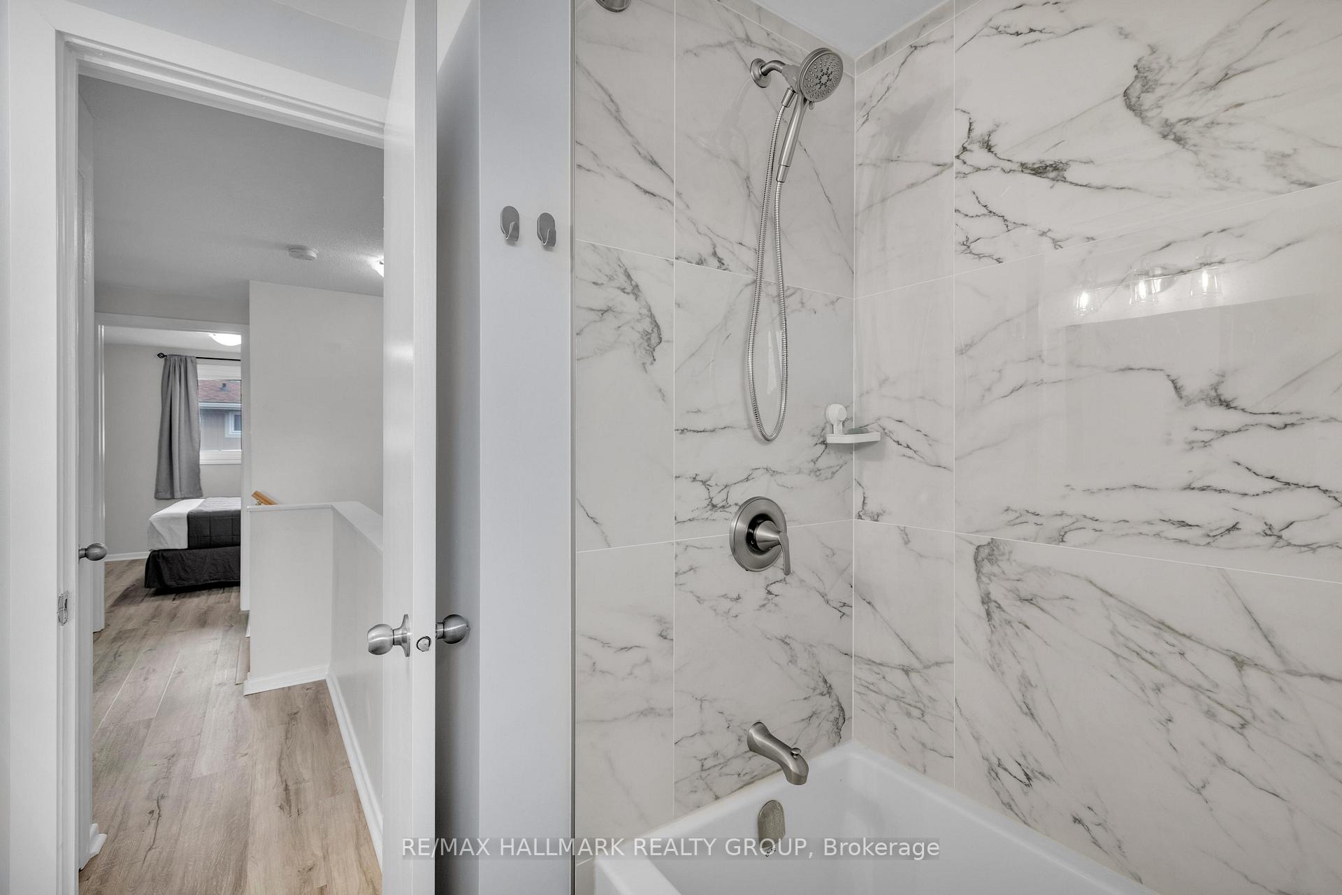 Photo 57 of Unit B, 479 Moodie Drive, Ottawa, Arbeatha Park — HOMEH