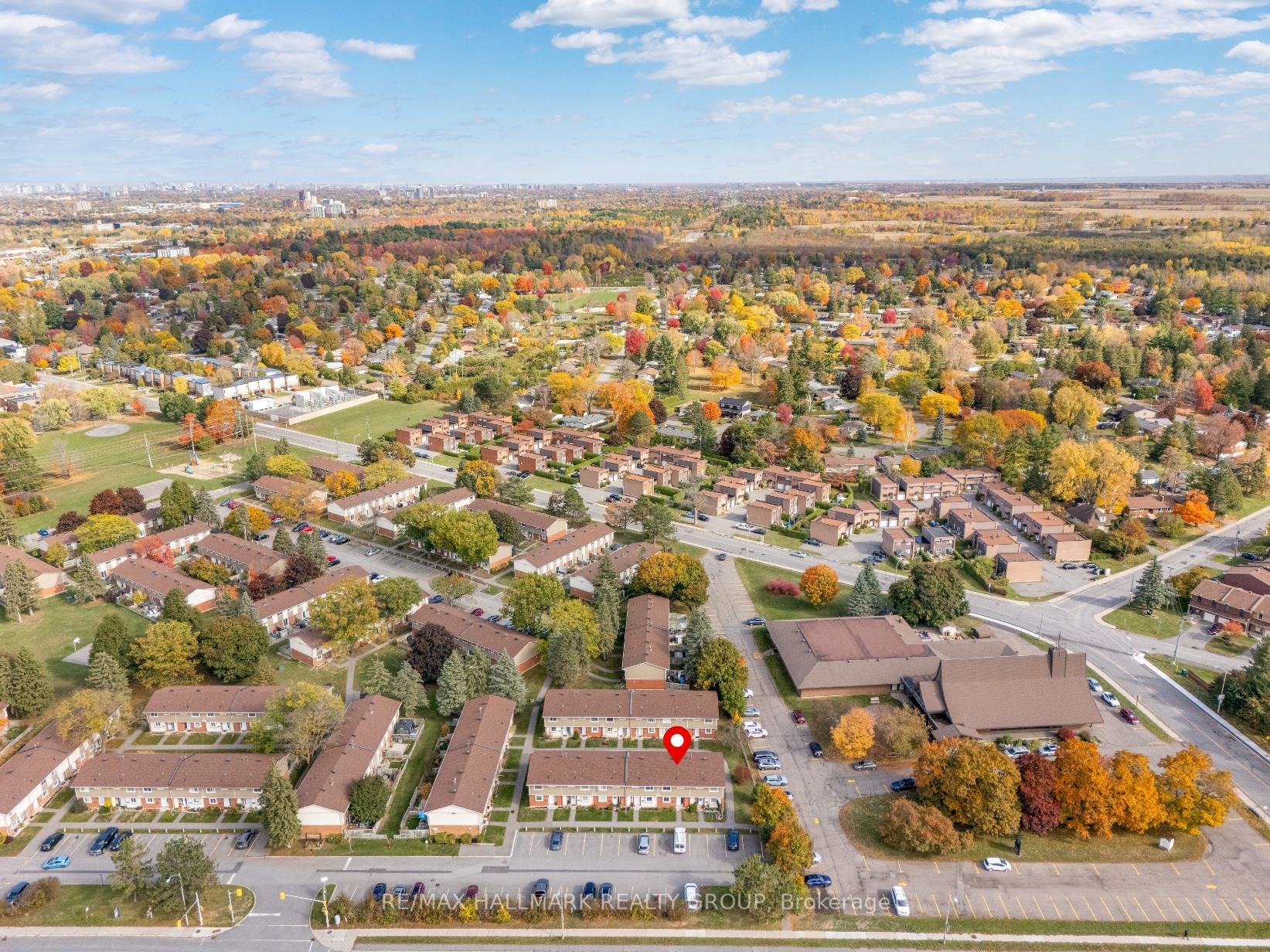 Photo 22 of Unit B, 479 Moodie Drive, Ottawa, Arbeatha Park — HOMEH