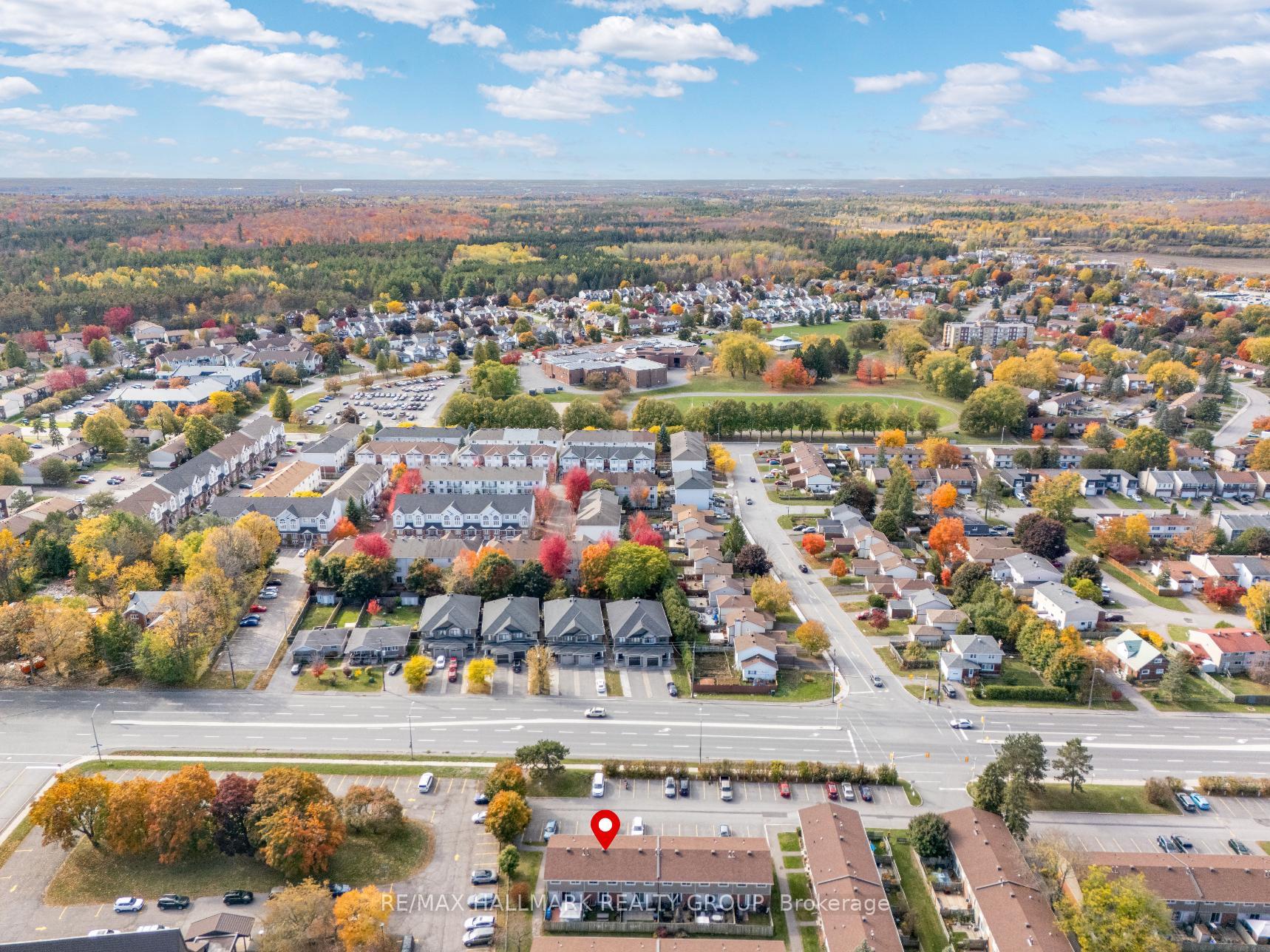 Photo 24 of Unit B, 479 Moodie Drive, Ottawa, Arbeatha Park — HOMEH