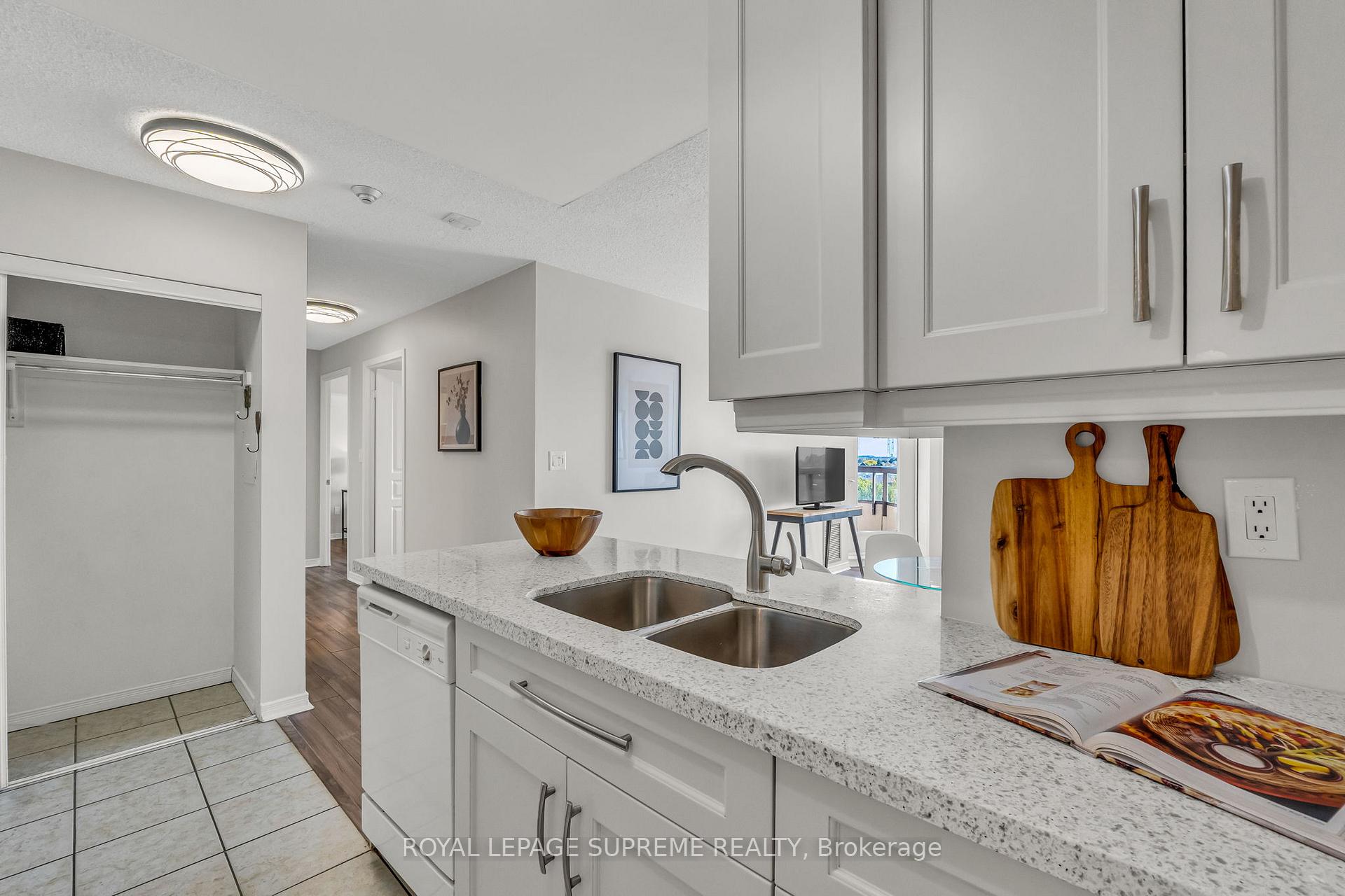 Photo 15 of Unit 601, 300 Ray Lawson Boulevard, Brampton, Fletcher's Creek South — HOMEH