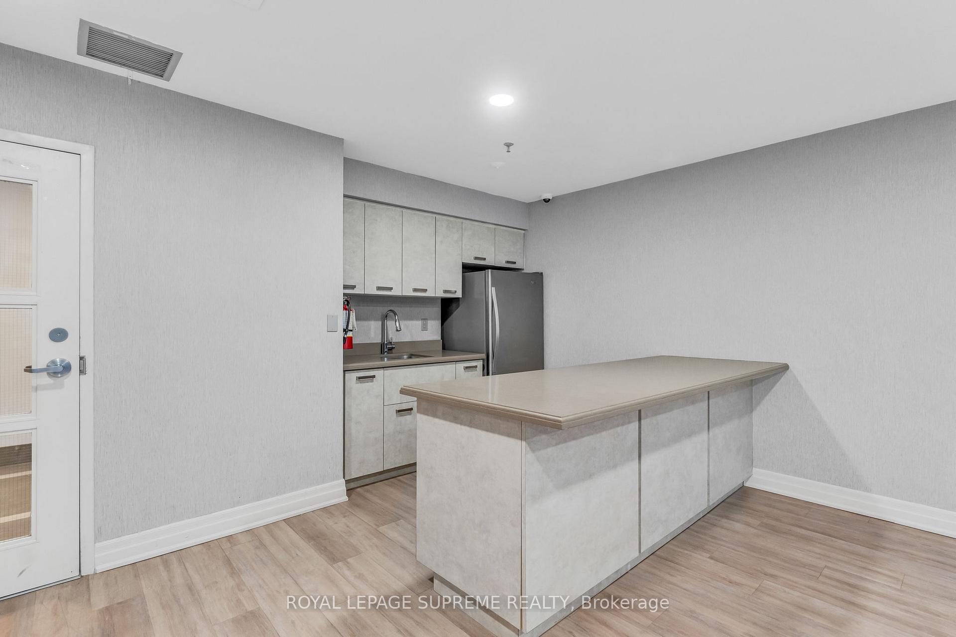 Photo 34 of Unit 601, 300 Ray Lawson Boulevard, Brampton, Fletcher's Creek South — HOMEH