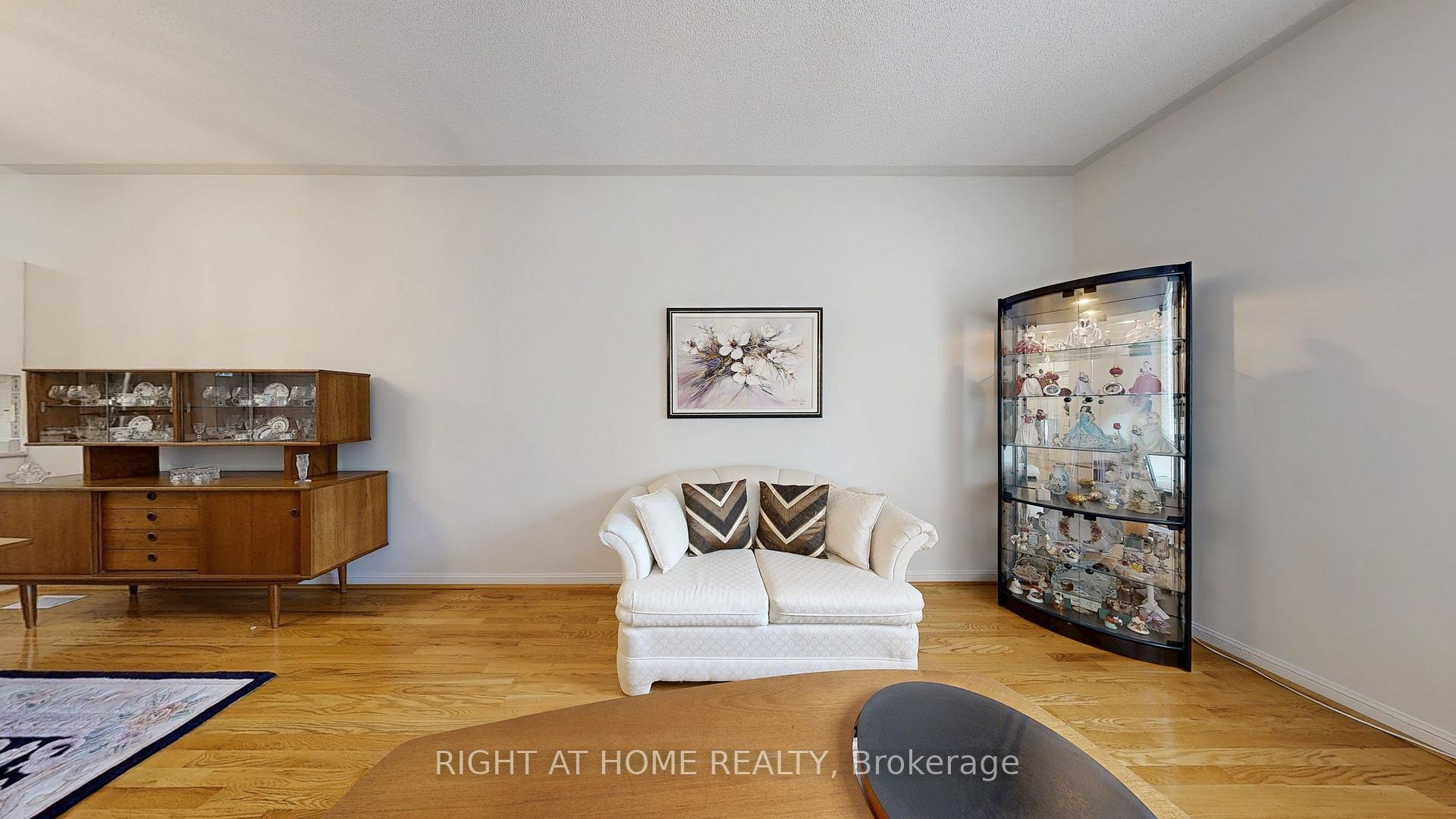 Photo 16 of Unit 51, 1111 Wilson Road N, Oshawa, Pinecrest — HOMEH
