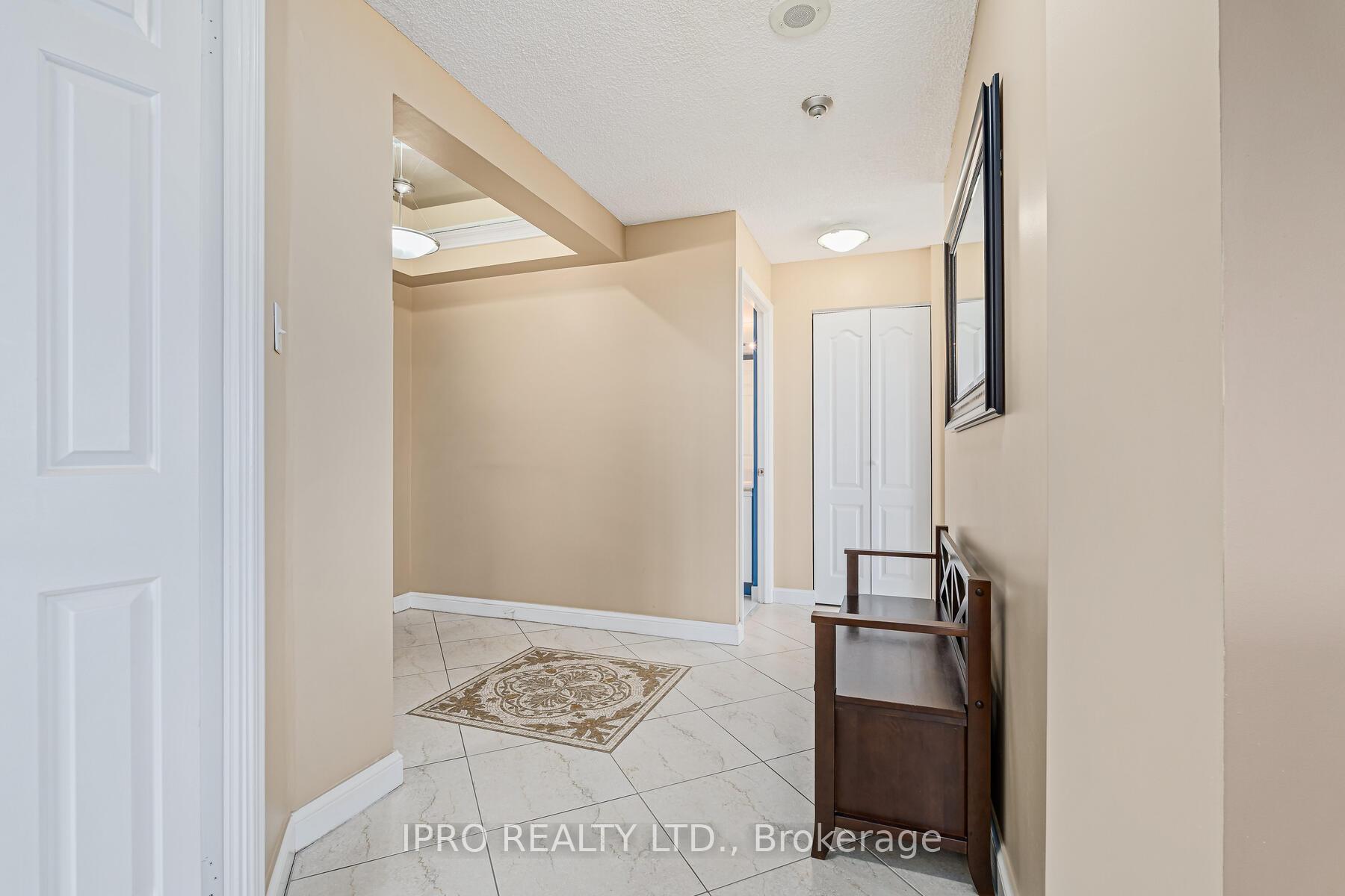 Photo 32 of Unit 901, 22 Hanover Road, Brampton, Queen Street Corridor — HOMEH