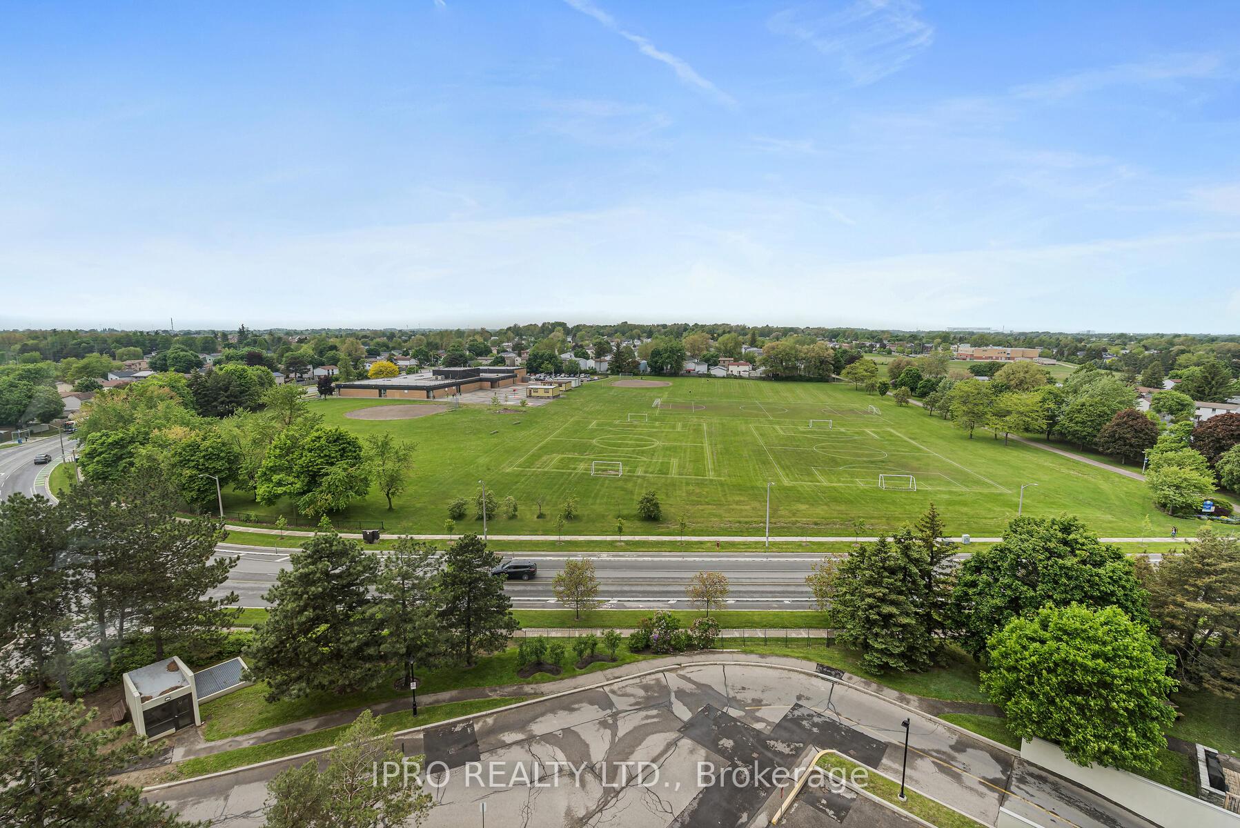 Photo 27 of Unit 901, 22 Hanover Road, Brampton, Queen Street Corridor — HOMEH